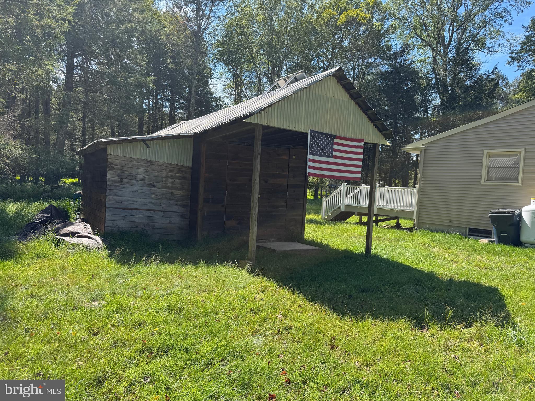 HOLIDAY POCONO - Residential