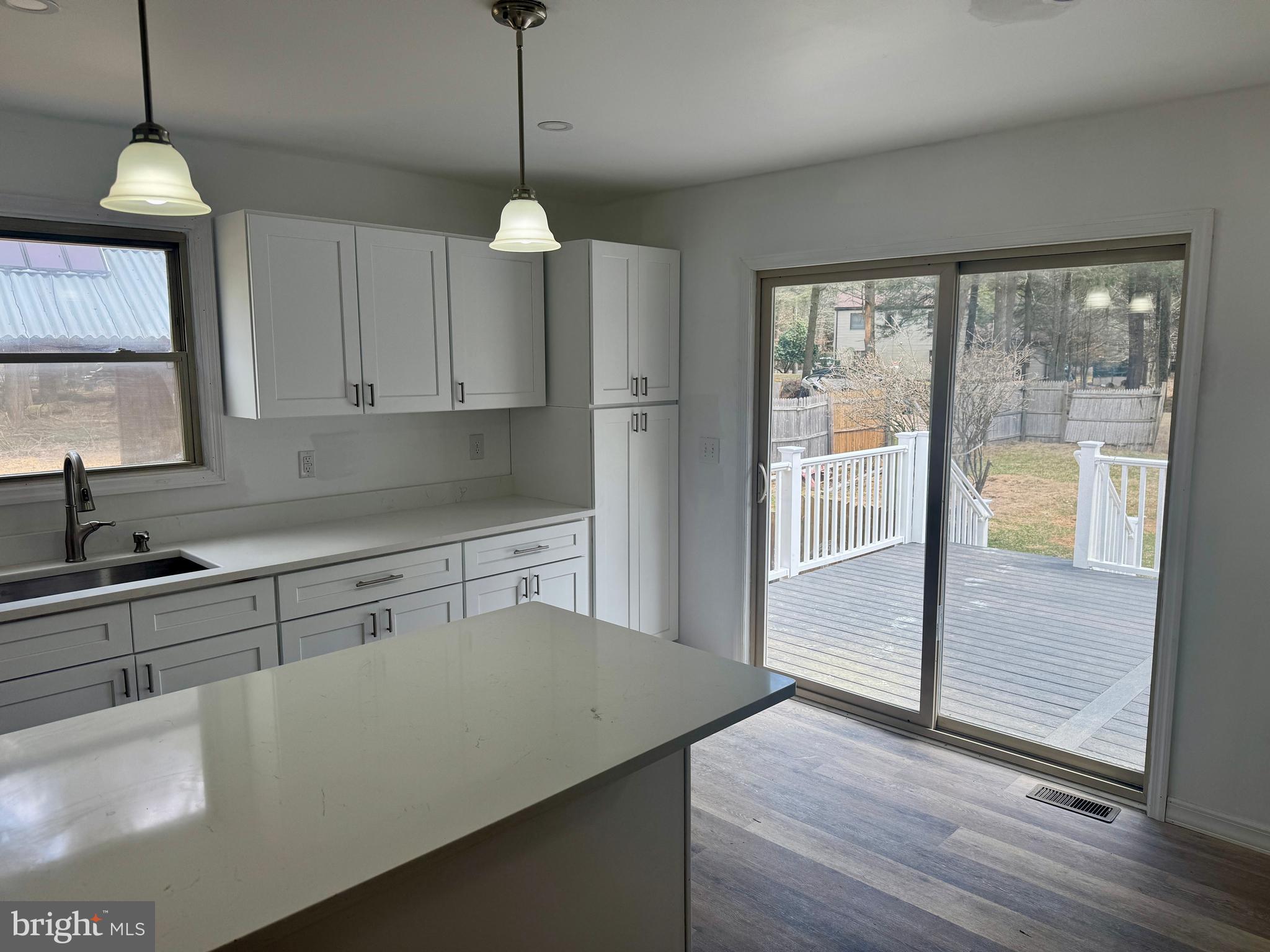 HOLIDAY POCONO - Residential