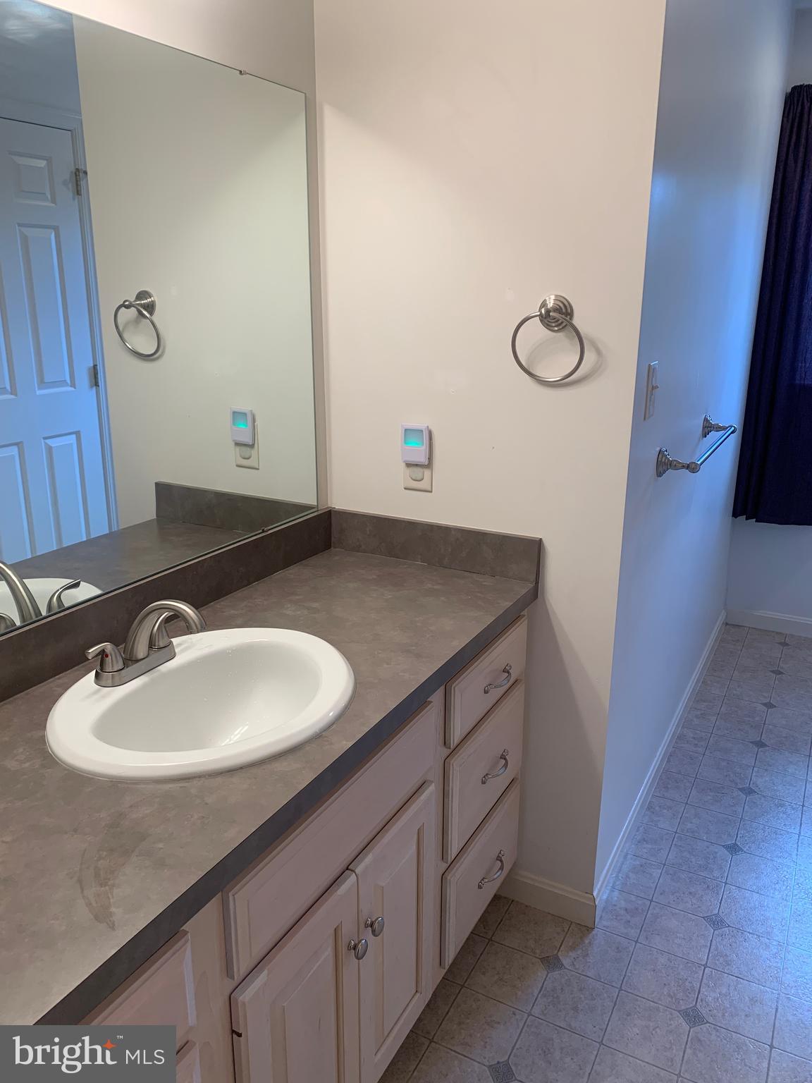 WEST RIDGE ESTATES - Residential