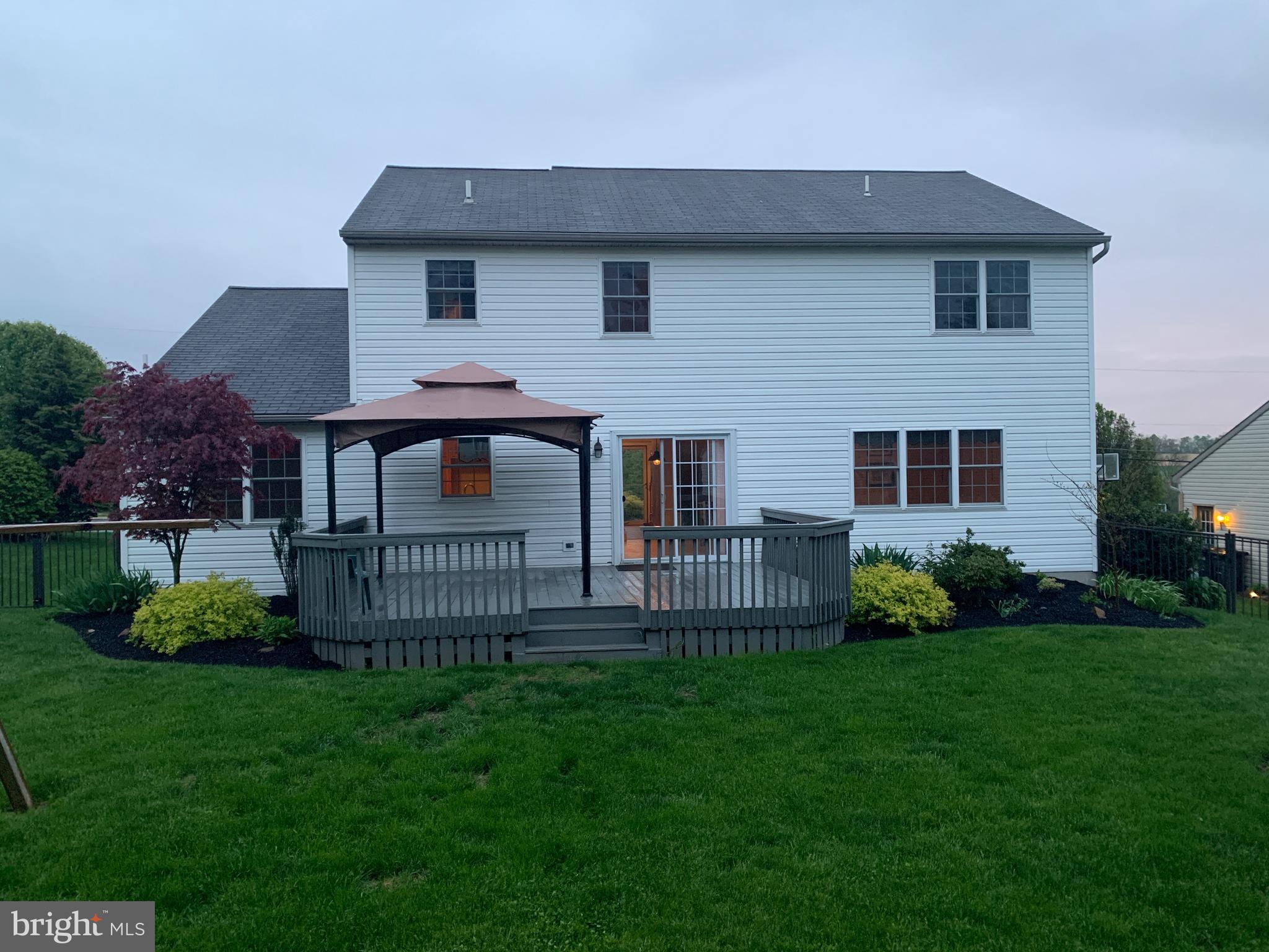 WEST RIDGE ESTATES - Residential