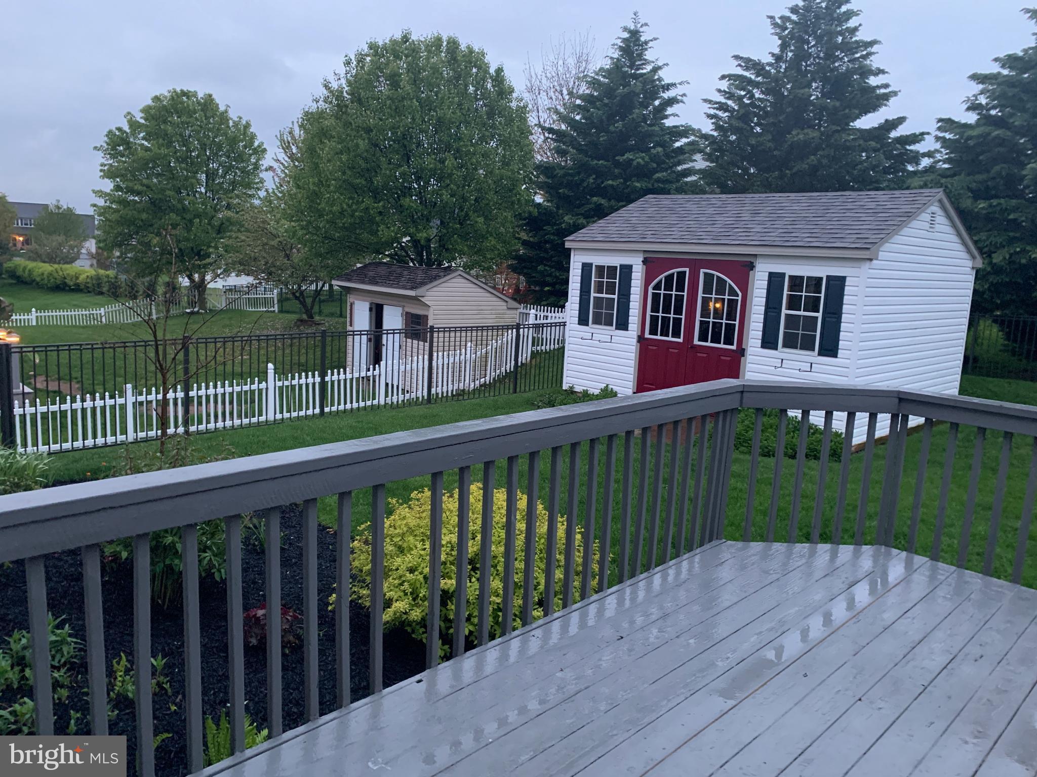 WEST RIDGE ESTATES - Residential