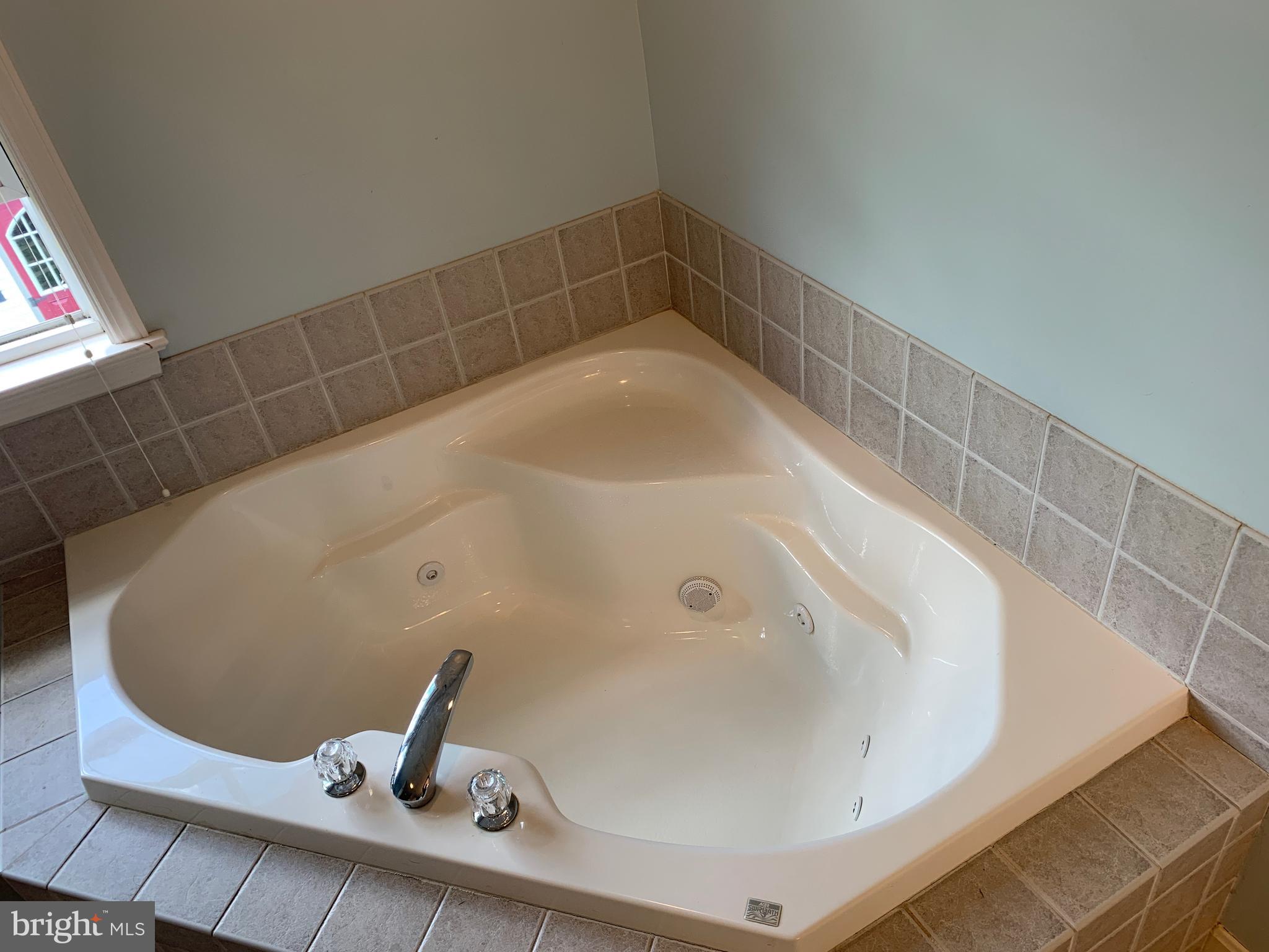 WEST RIDGE ESTATES - Residential