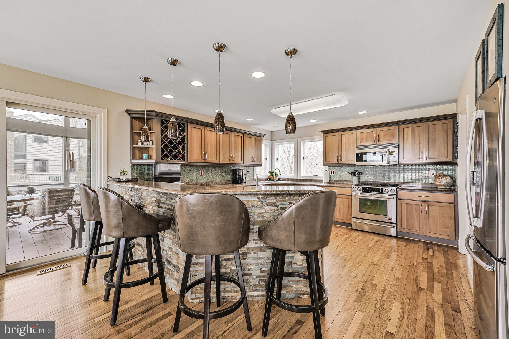 CHESAPEAKE OVERLOOK - Residential