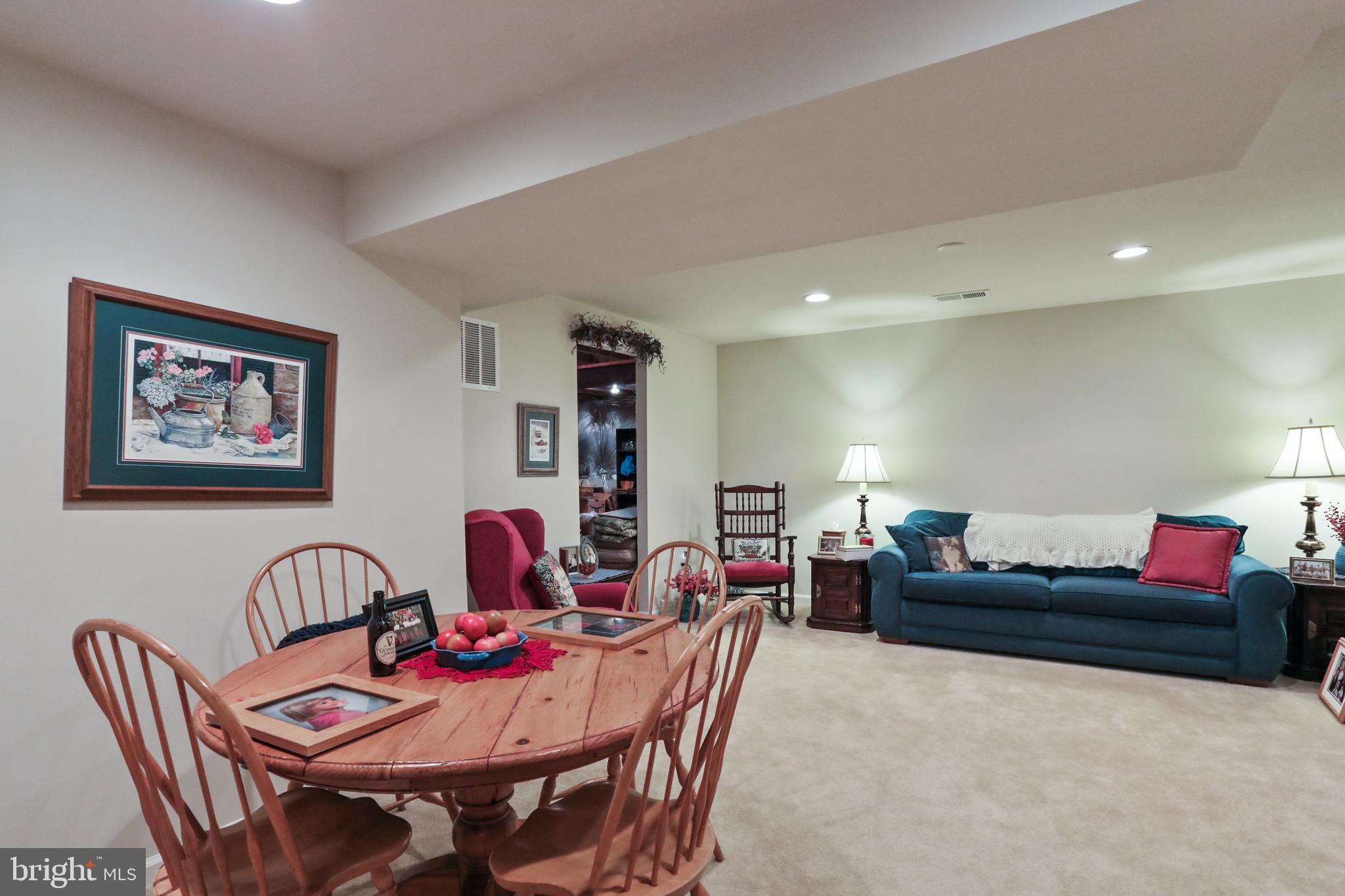 MADDEX FARM - Residential