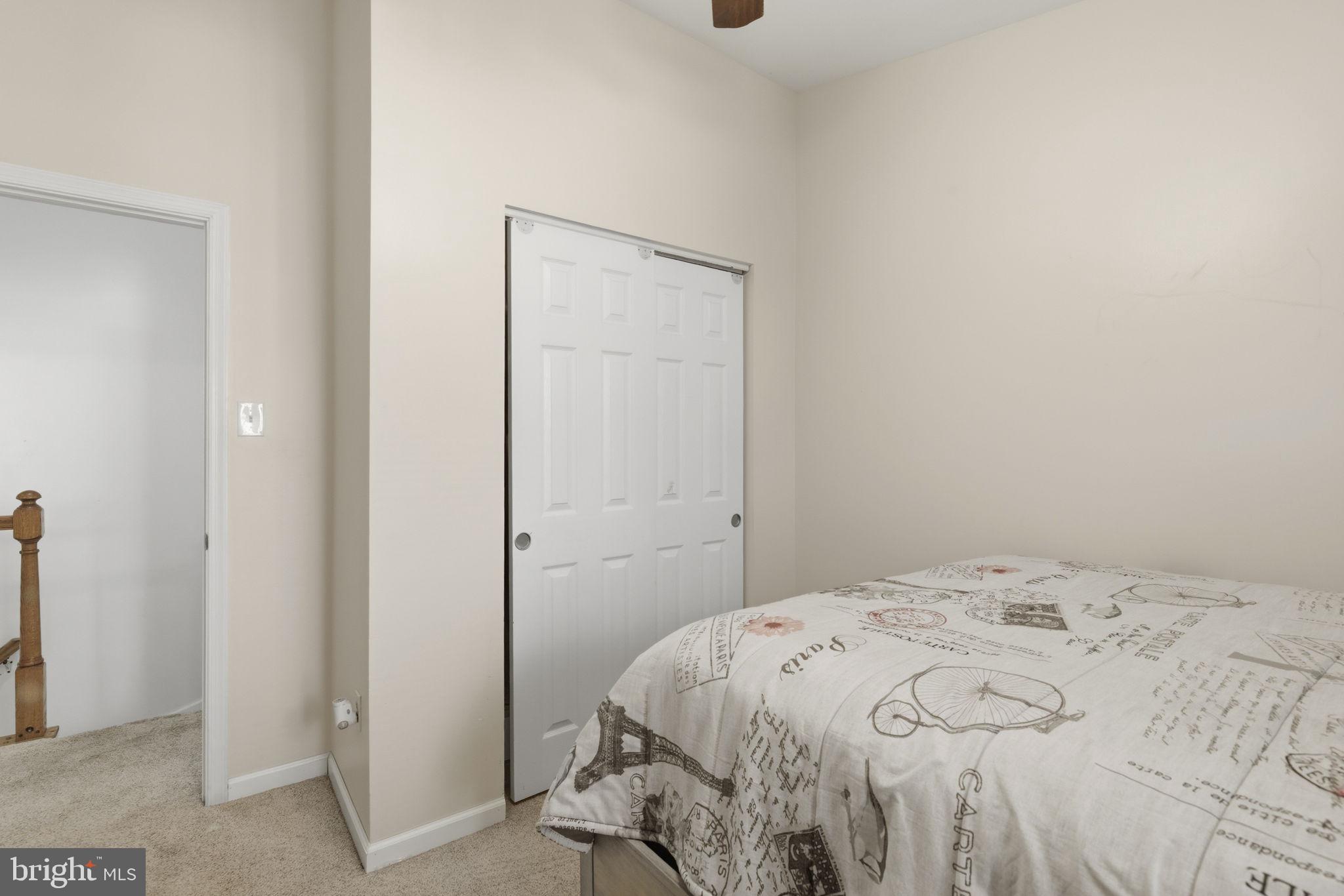 COURTLAND WOODS - Residential