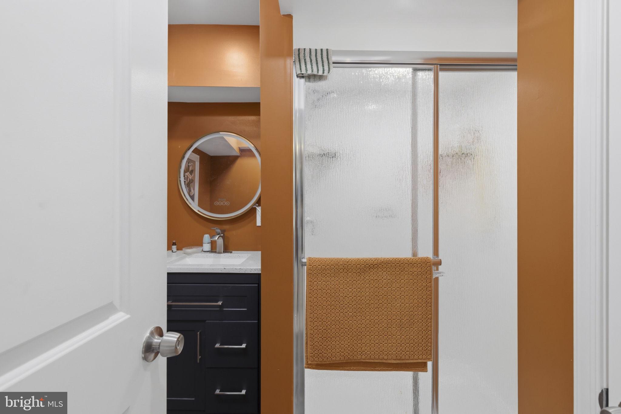 COURTLAND WOODS - Residential