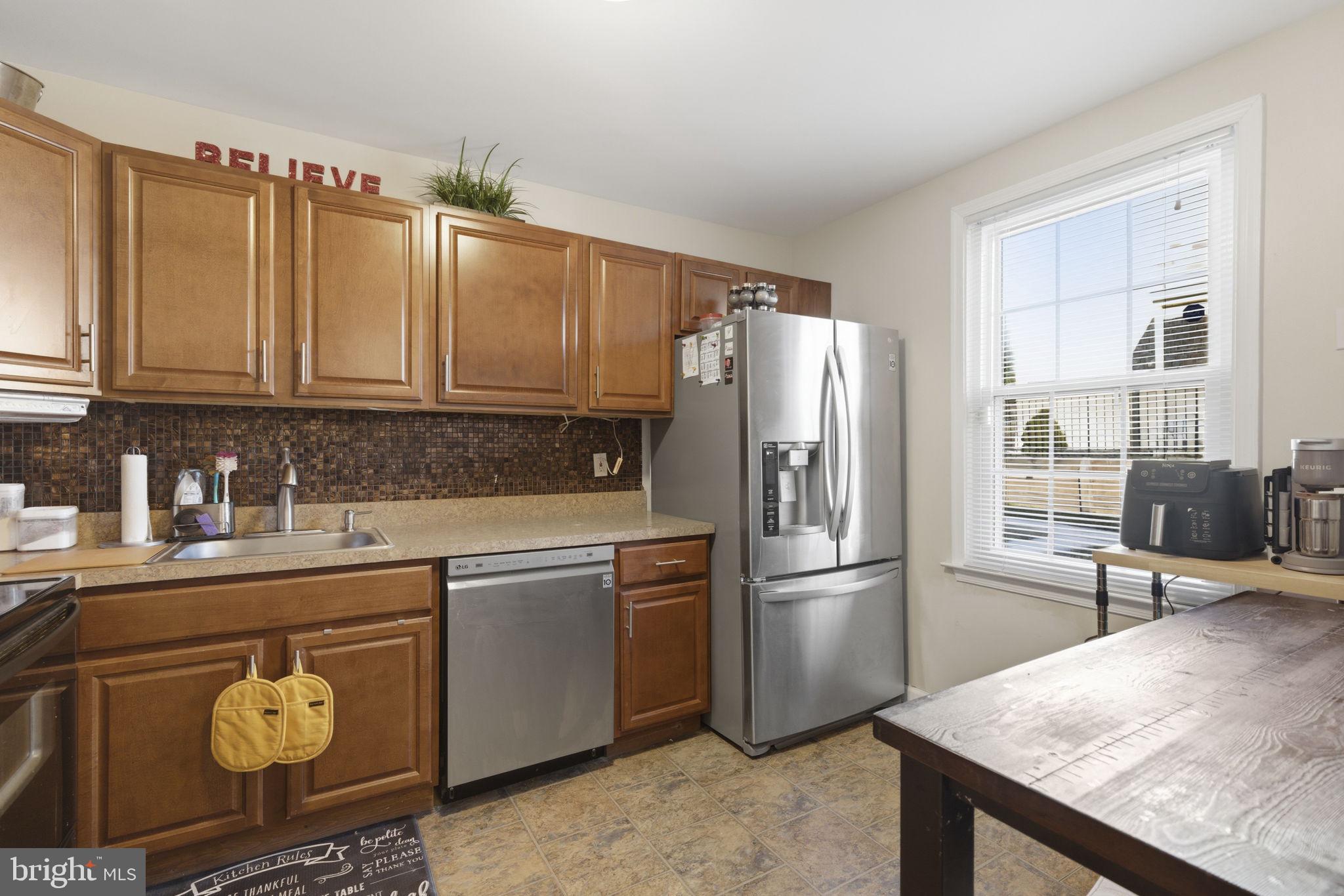 COURTLAND WOODS - Residential