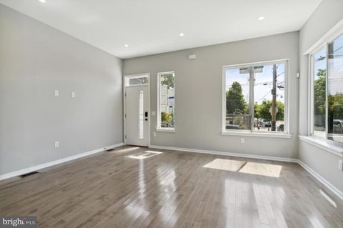 Townhouse For Rent - 2000 N 3rd Street #1<br/> PHILADELPHIA, PA 19122