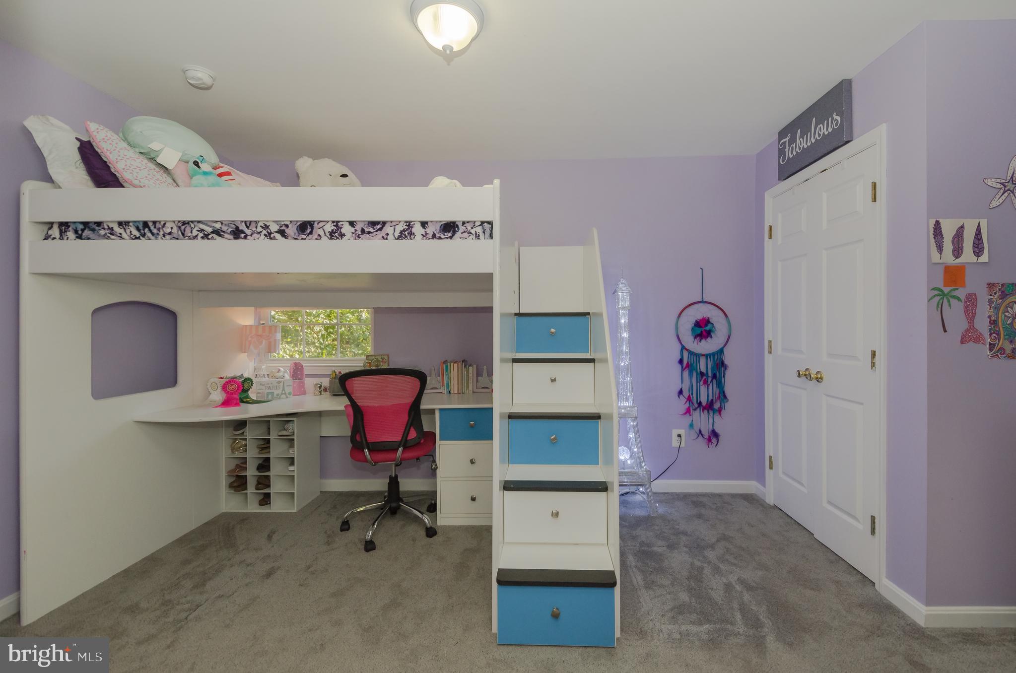 POWHATAN BEACH - Residential