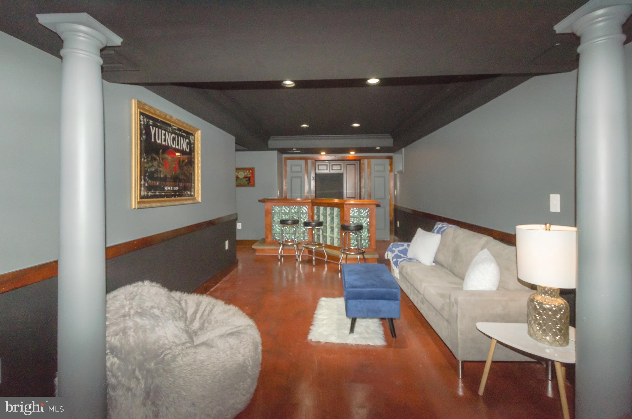 POWHATAN BEACH - Residential