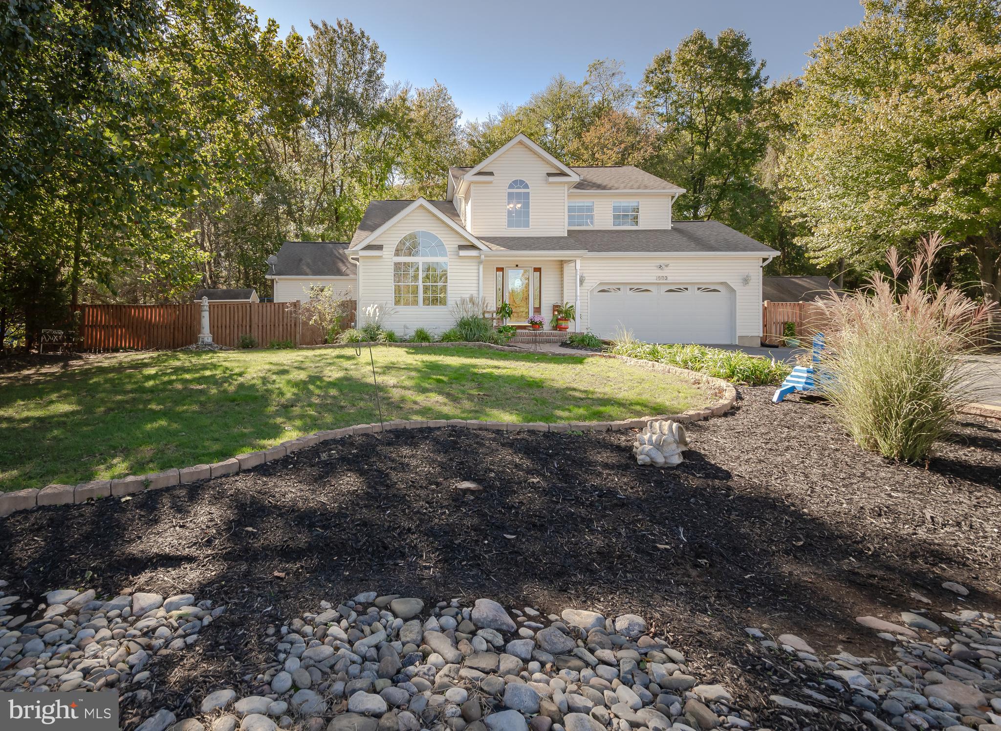 POWHATAN BEACH - Residential