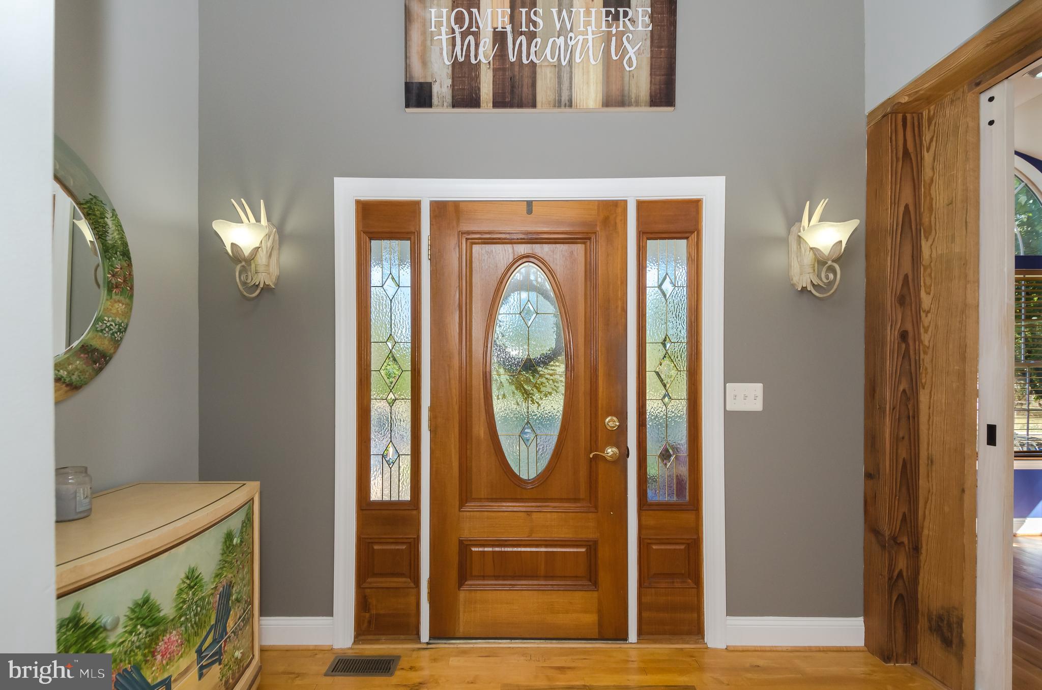 POWHATAN BEACH - Residential