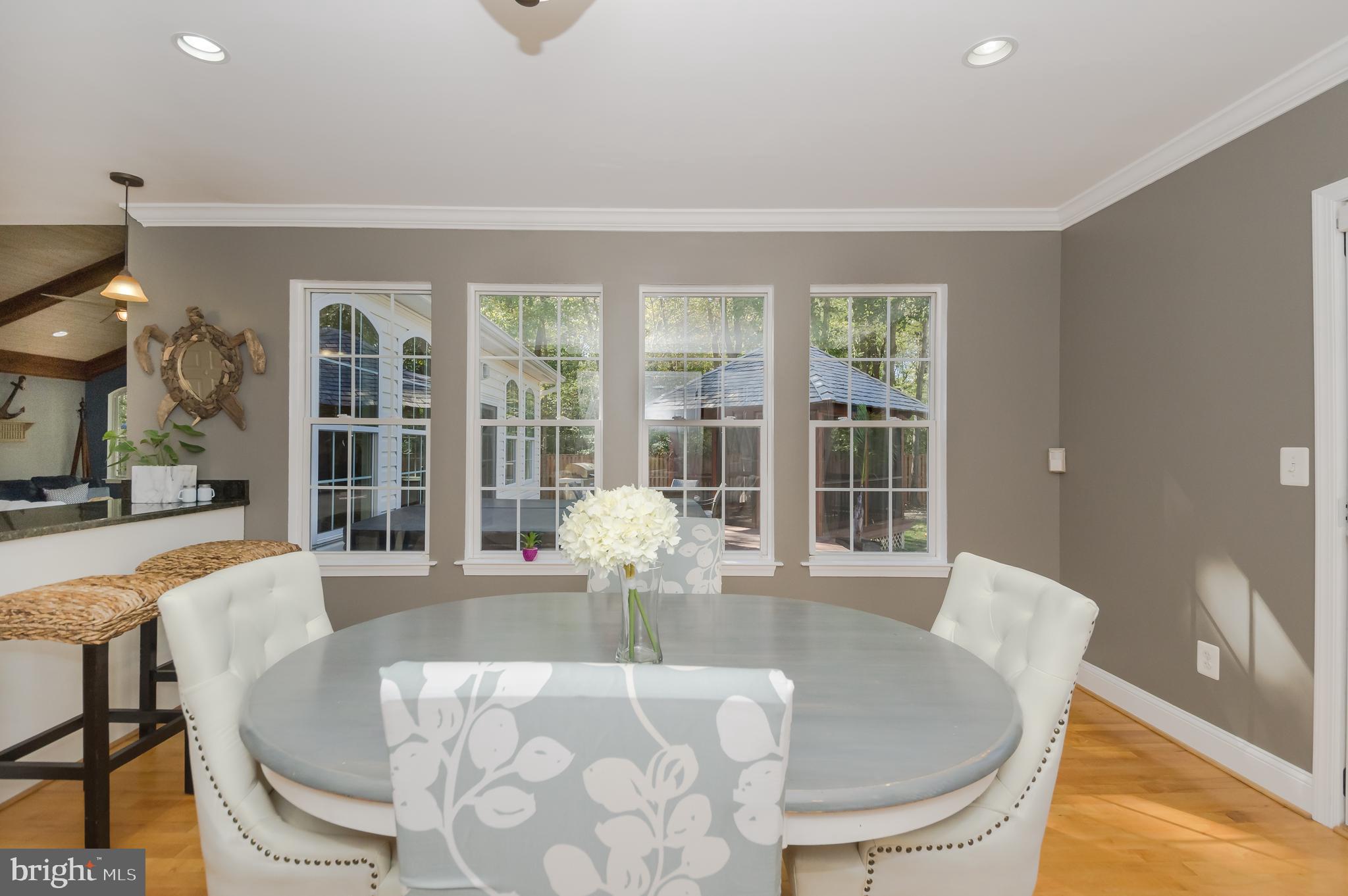 POWHATAN BEACH - Residential