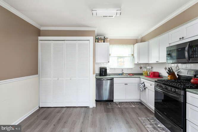 DALE CITY - Residential