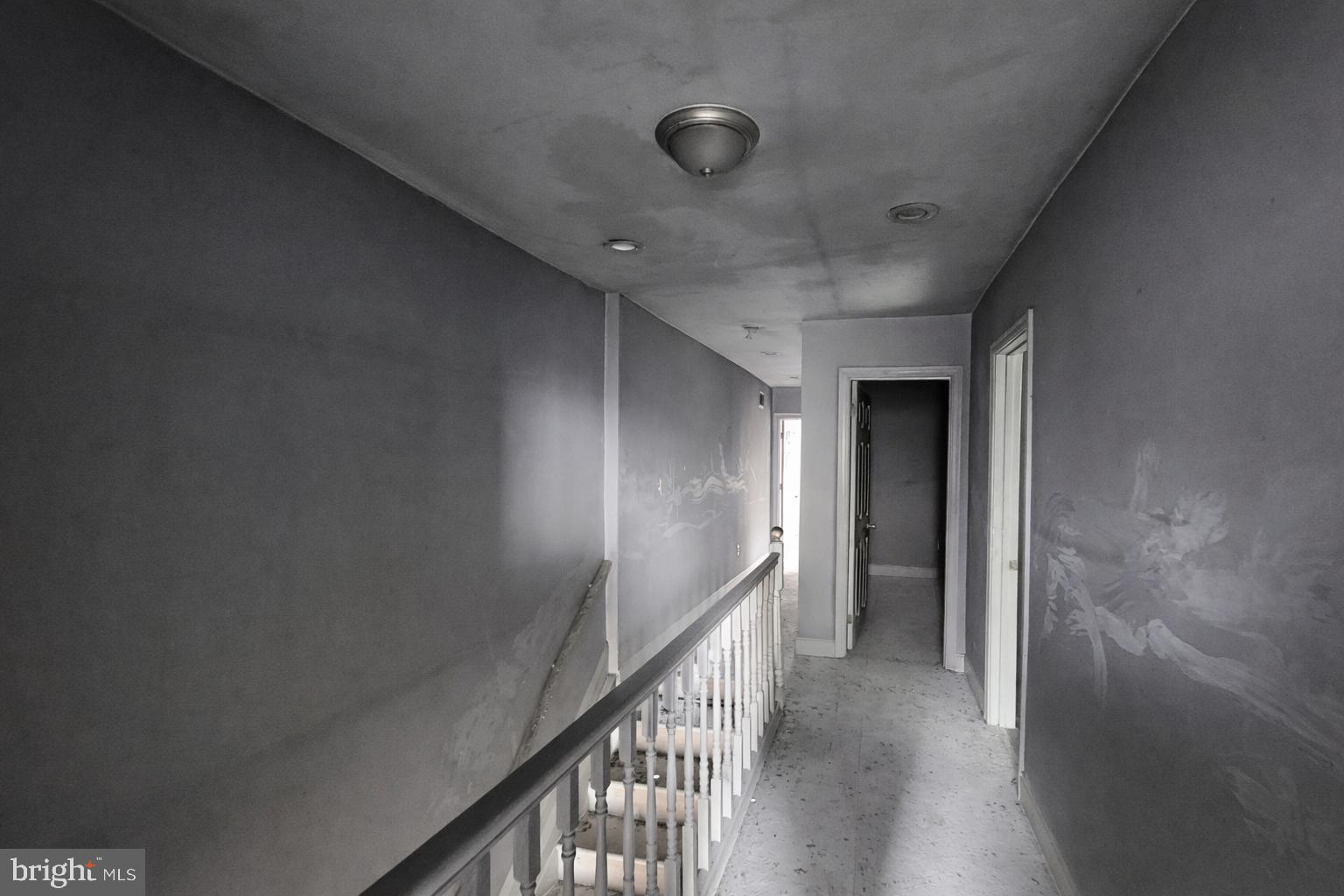 BROADWAY EAST - Residential