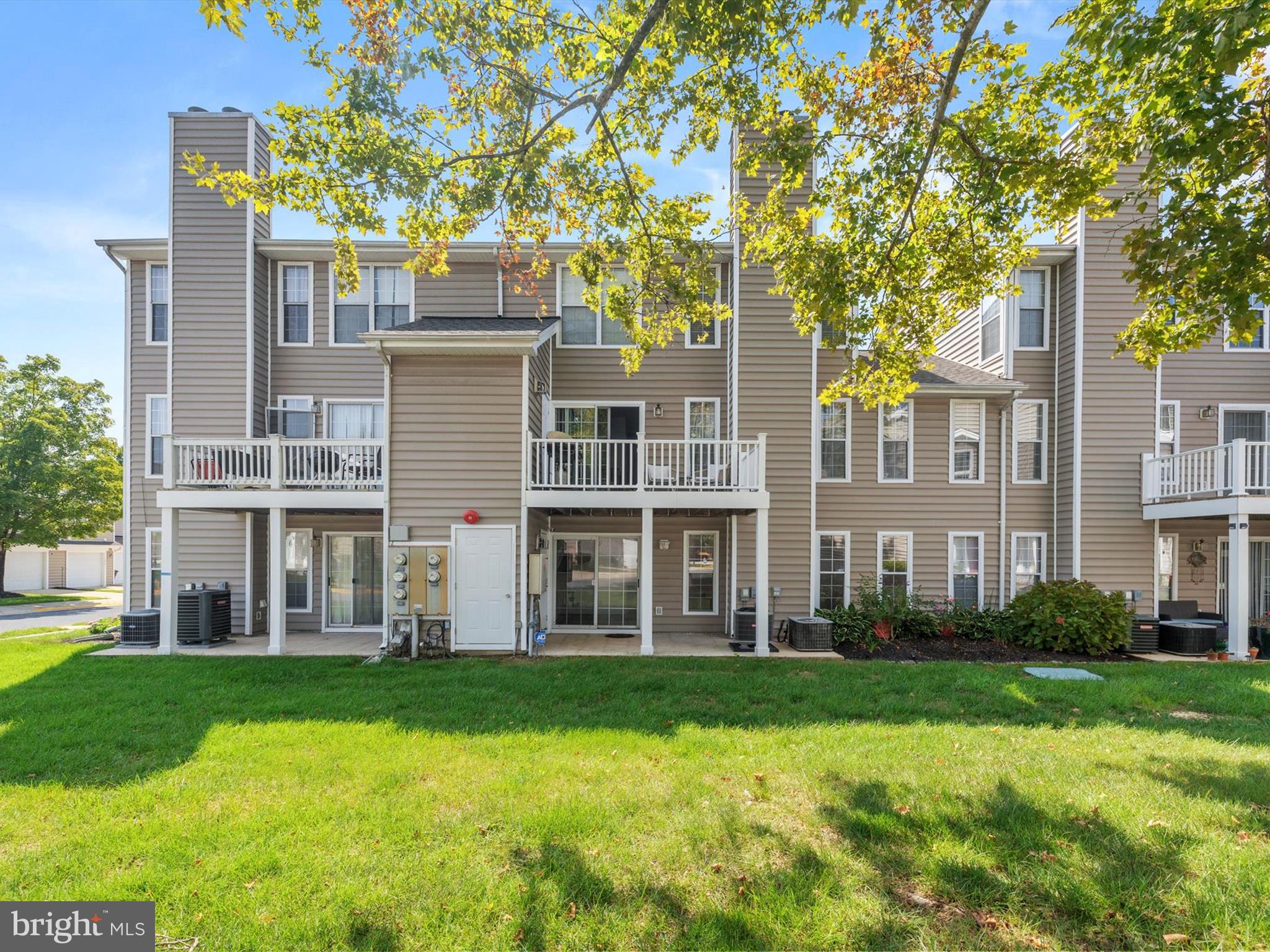 KINGS COUNCIL CONDO - Residential