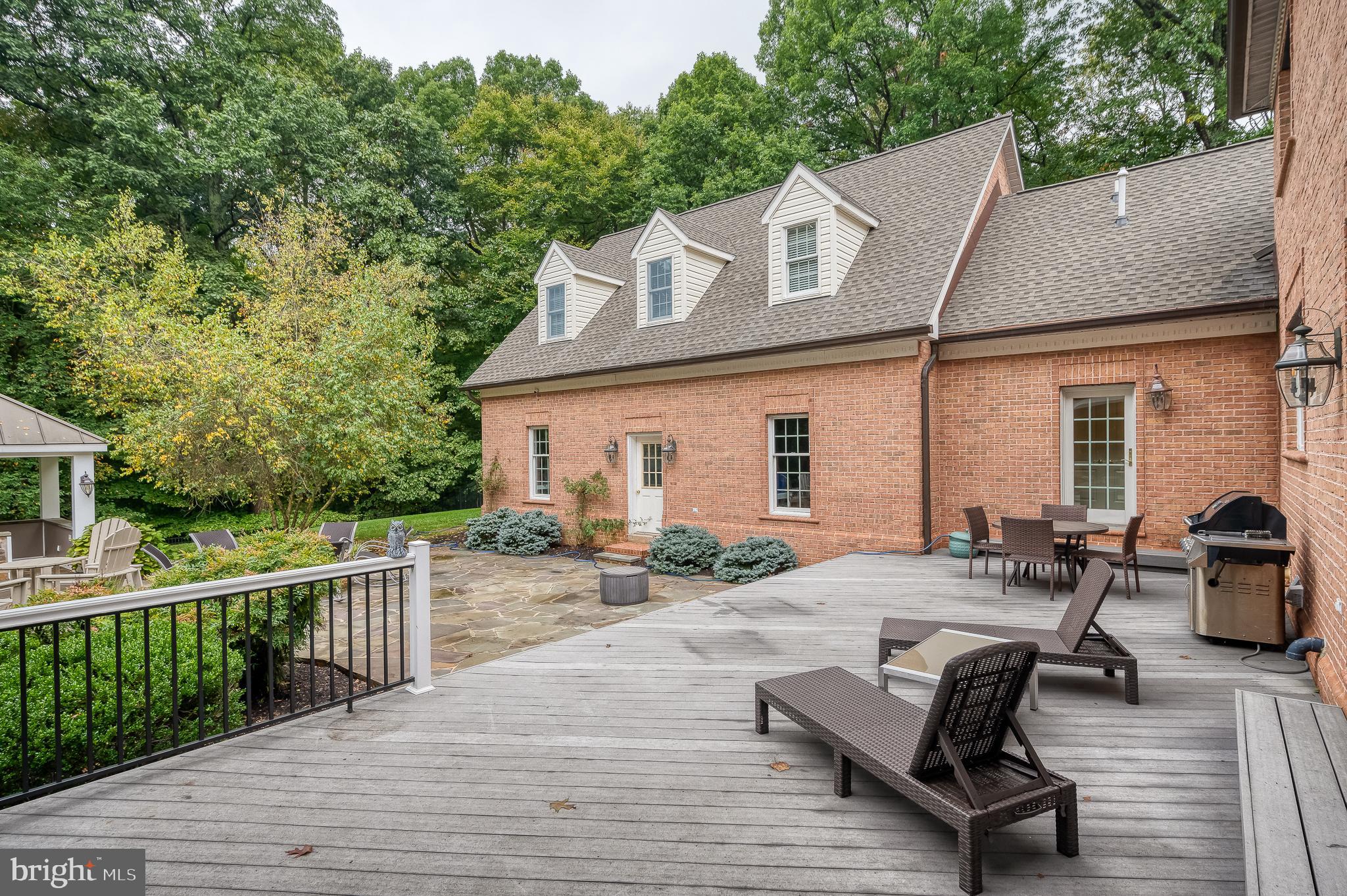 CLOVERLAND FARMS - Residential