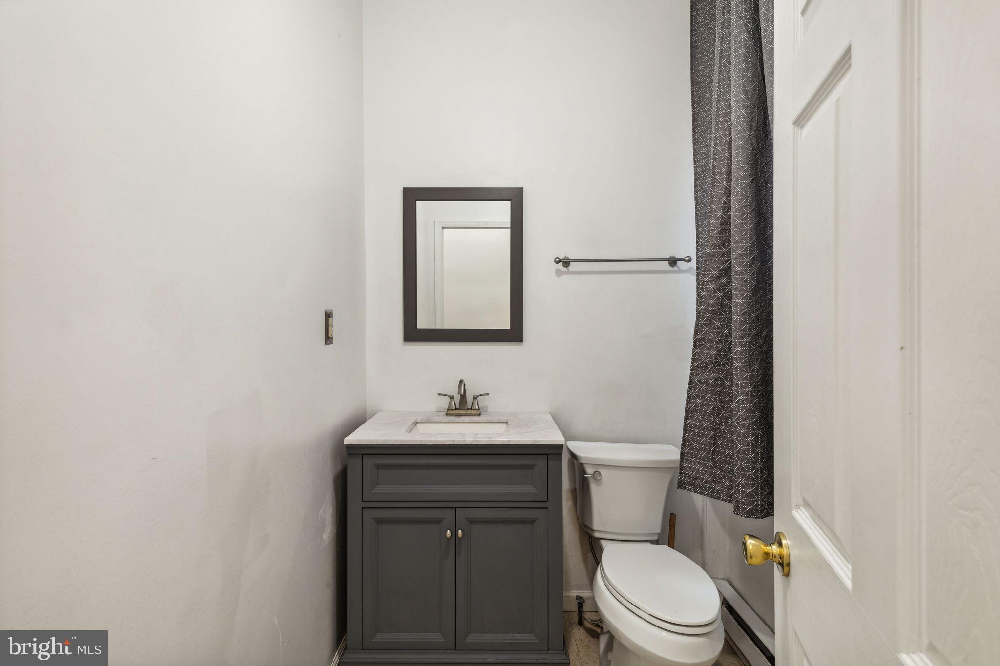 TEMPLE UNIVERSITY - Residential Lease