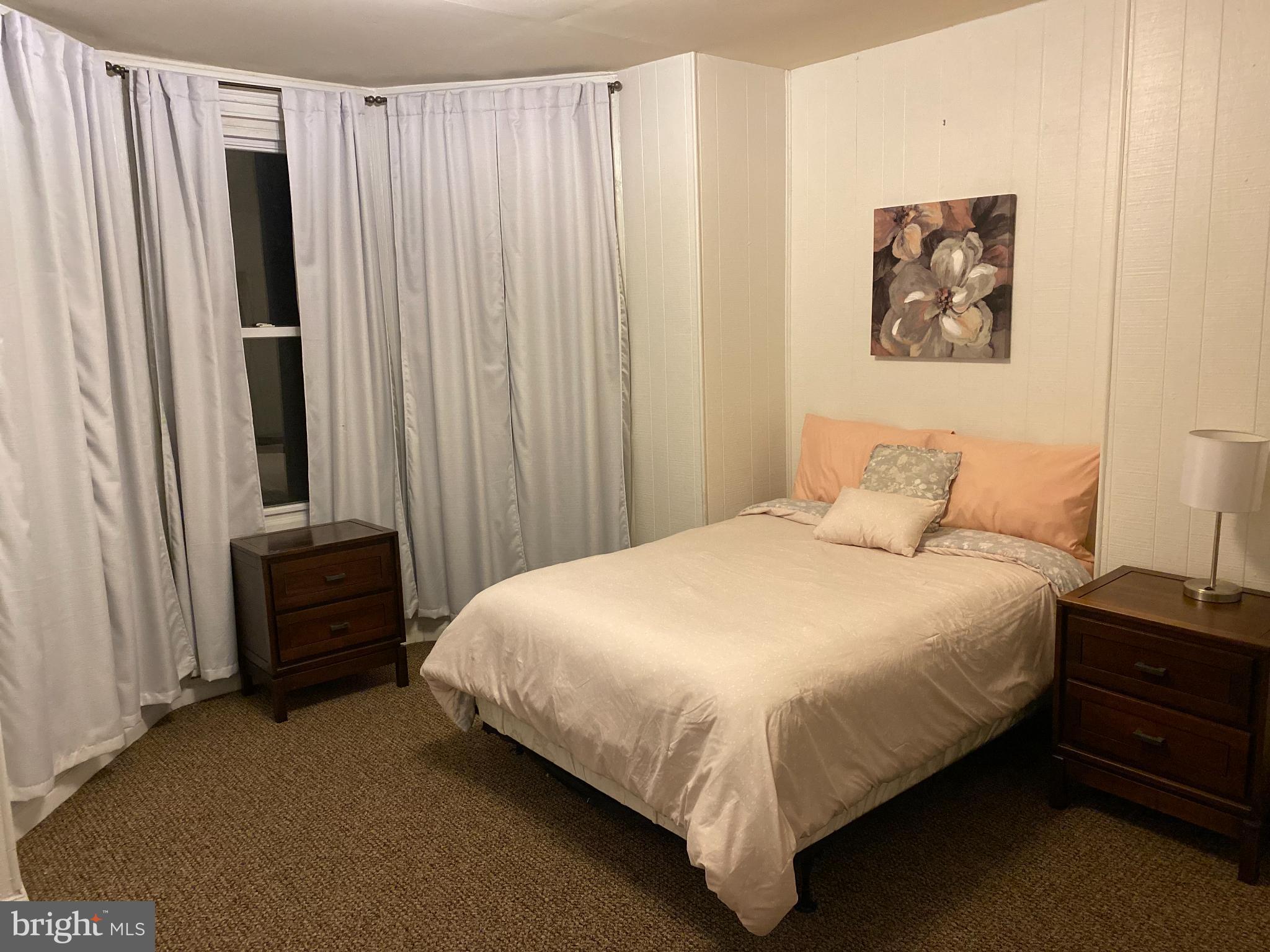 TEMPLE UNIVERSITY - Residential Lease