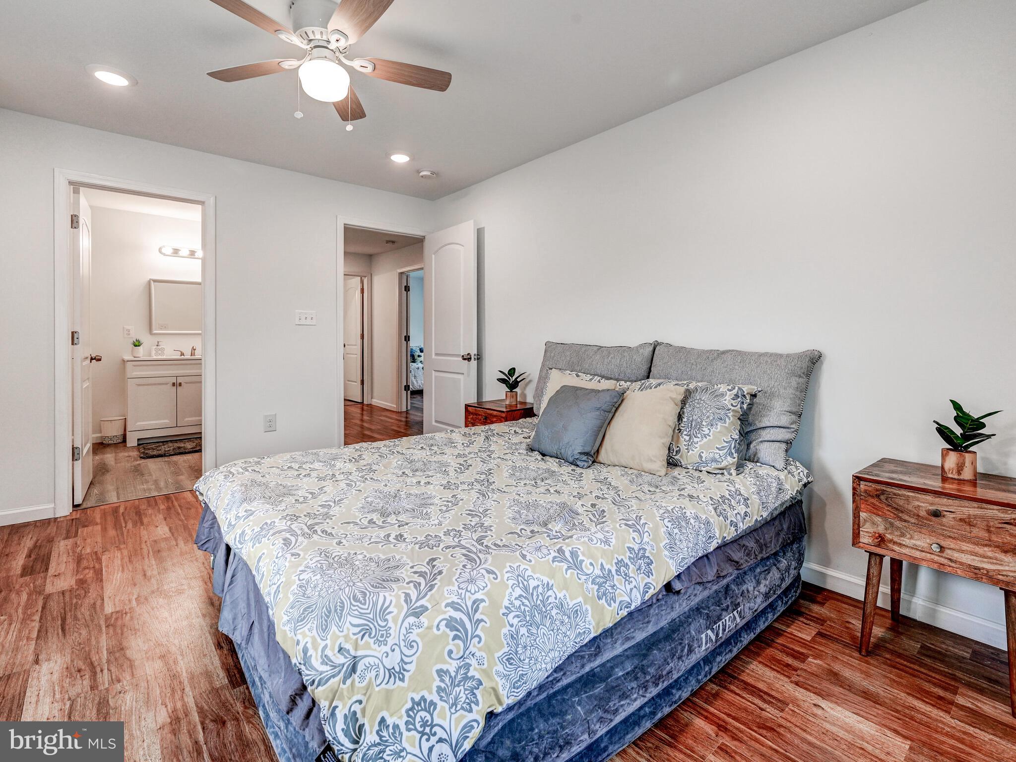 EDGEMERE/SPARROWS POINT - Residential