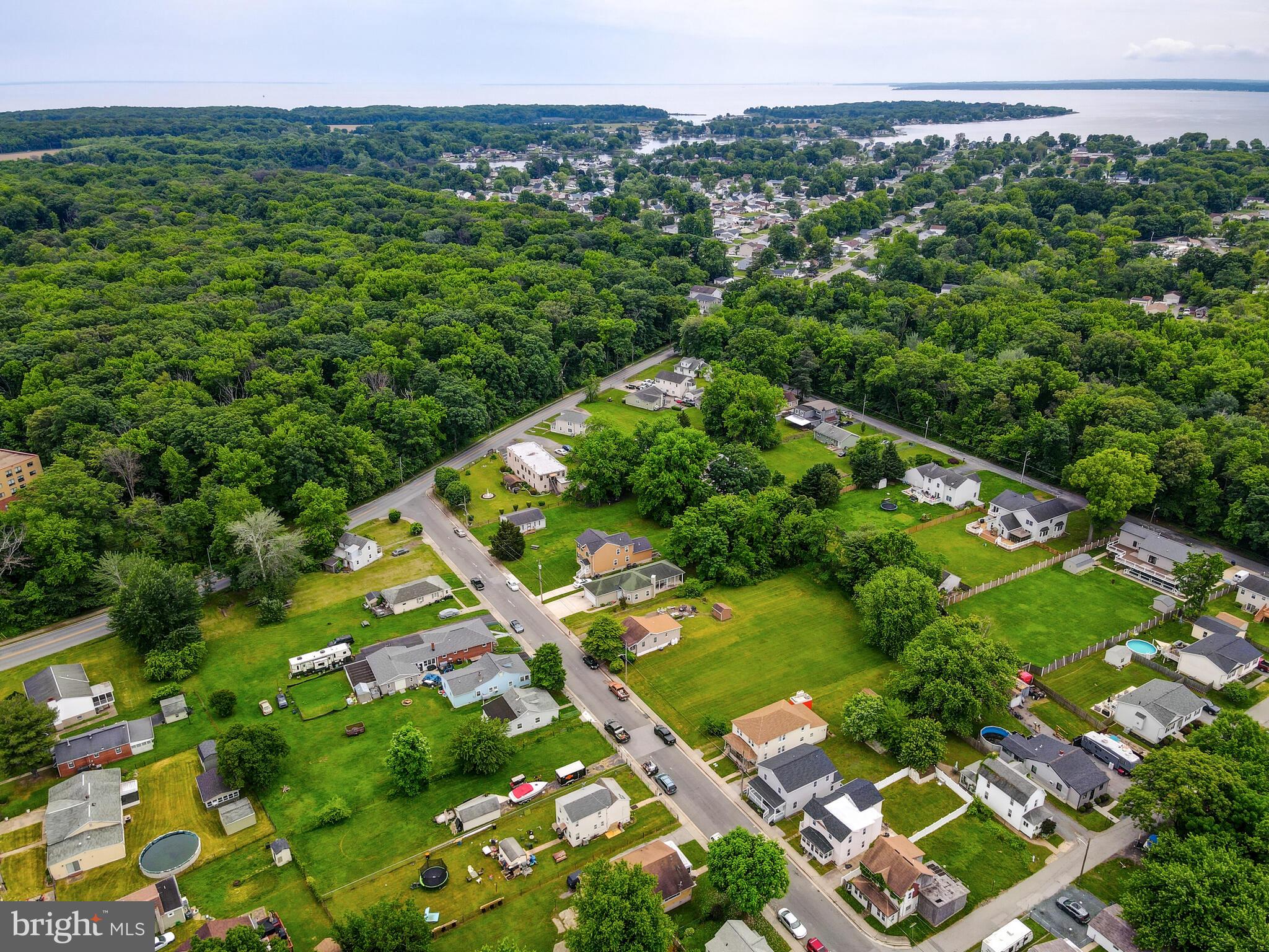 EDGEMERE/SPARROWS POINT - Residential