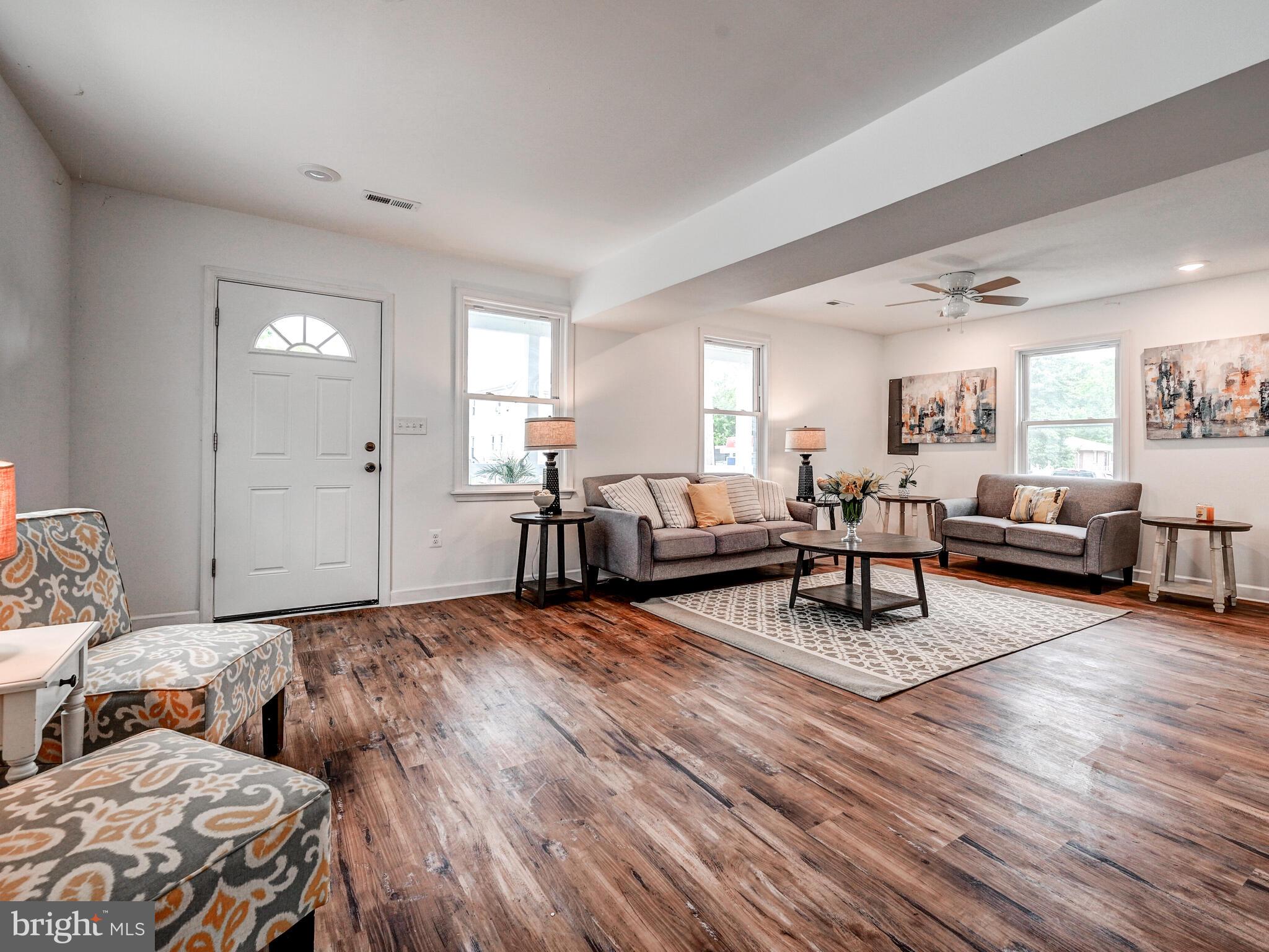 EDGEMERE/SPARROWS POINT - Residential