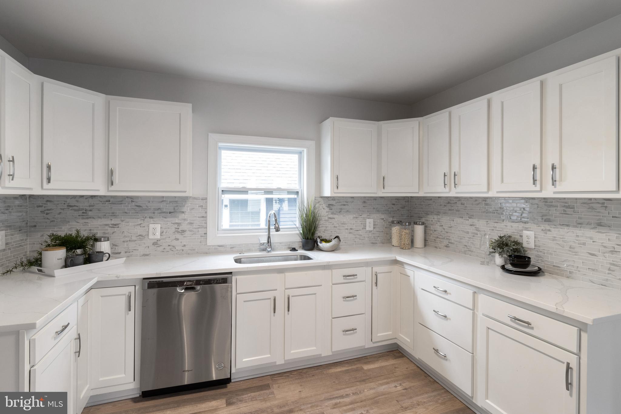 PARKVILLE - Residential Lease