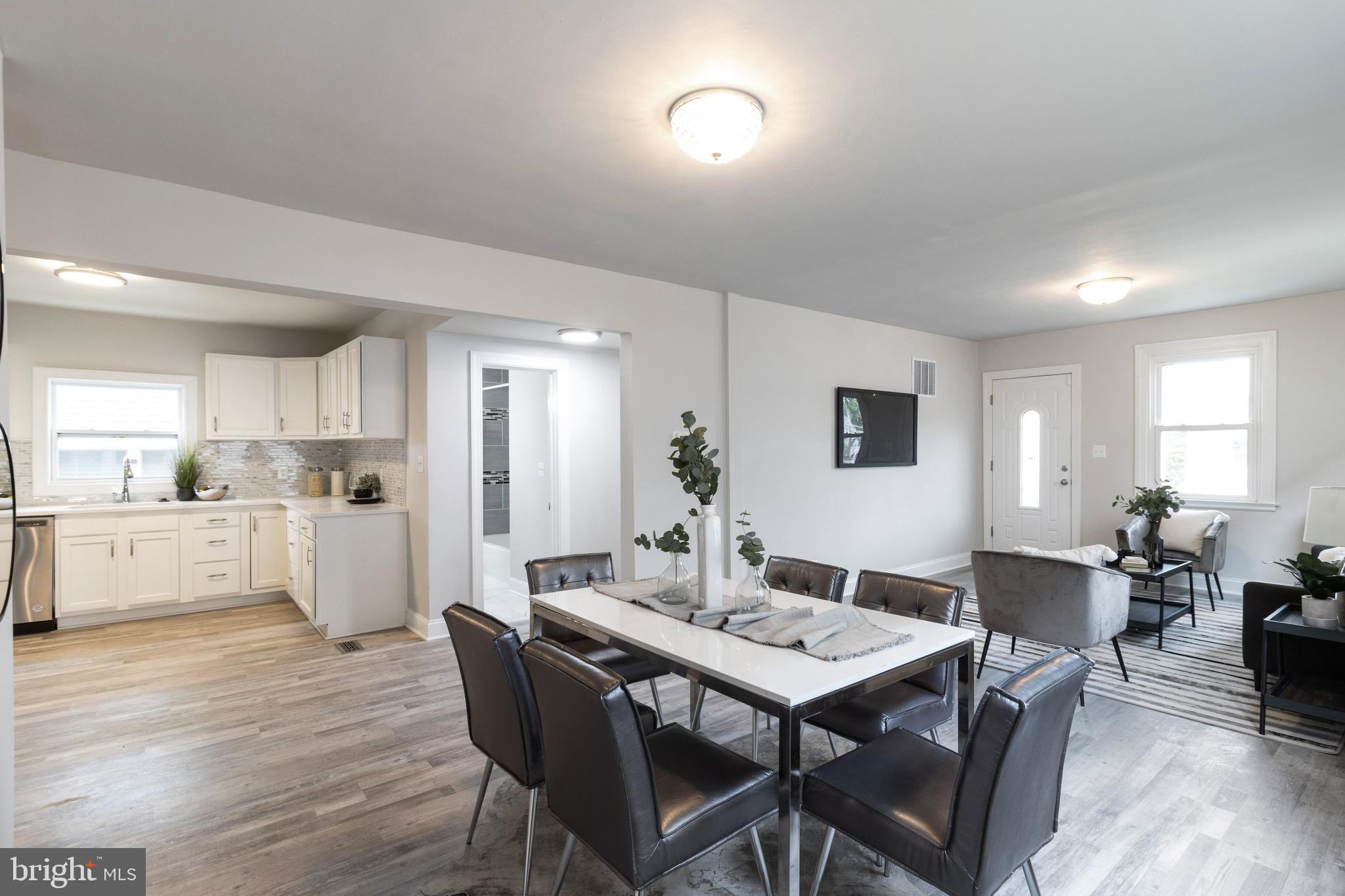 PARKVILLE - Residential Lease