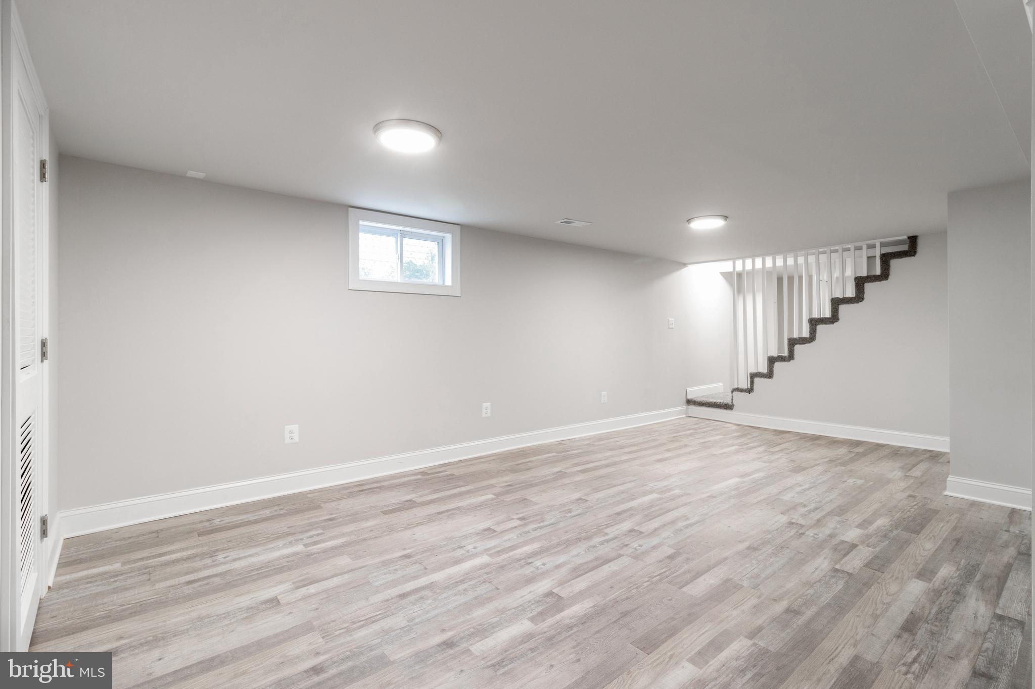 PARKVILLE - Residential Lease