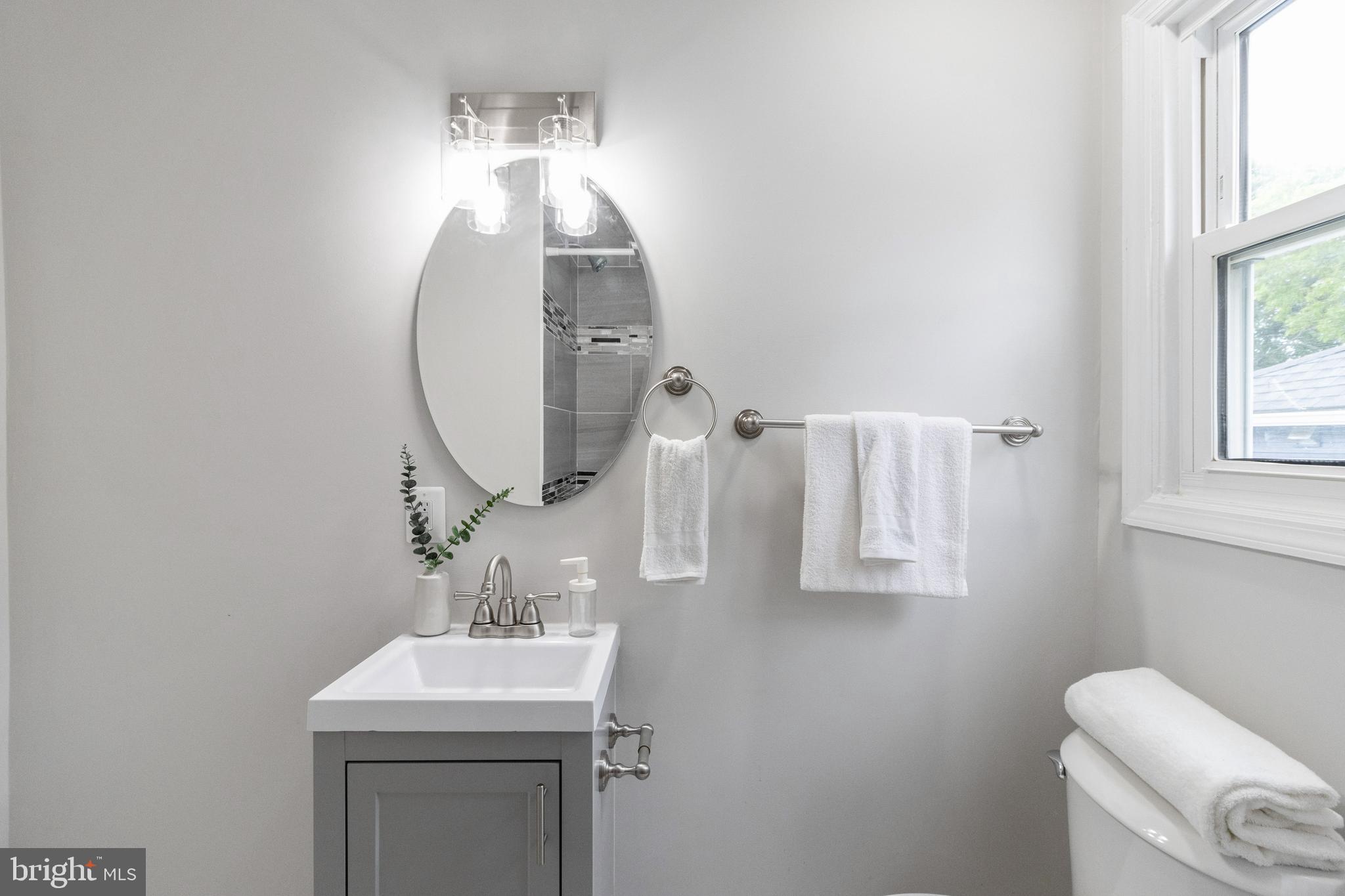 PARKVILLE - Residential Lease