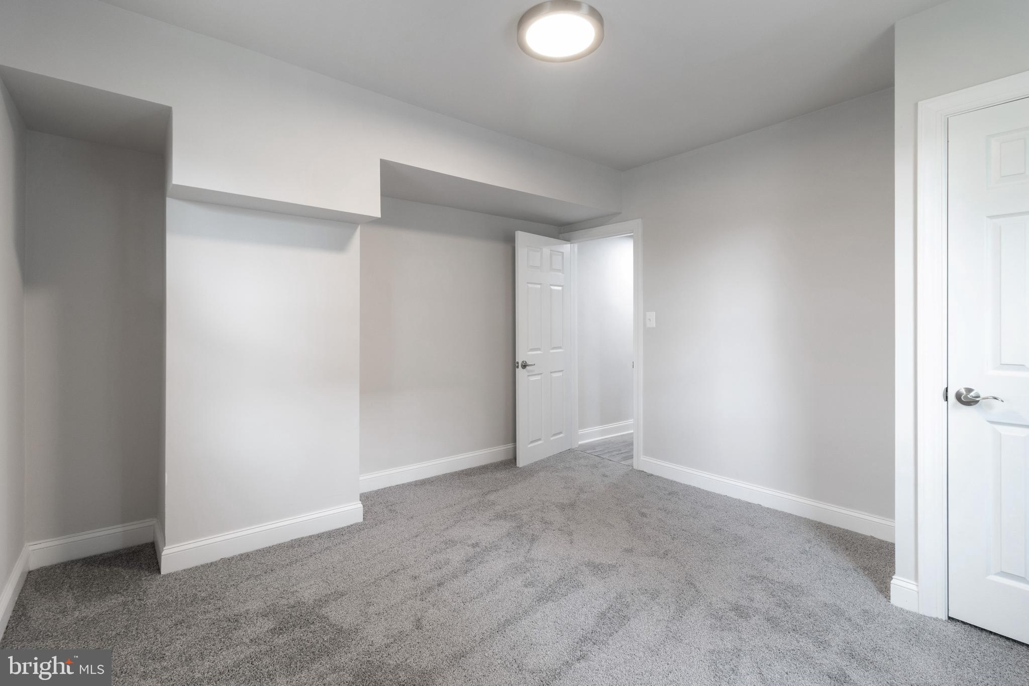 PARKVILLE - Residential Lease