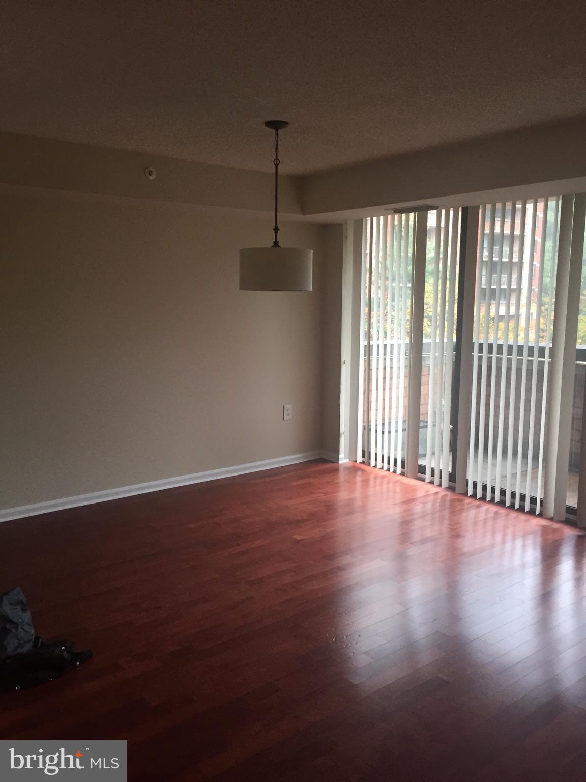 RENAISSANCE - Residential Lease