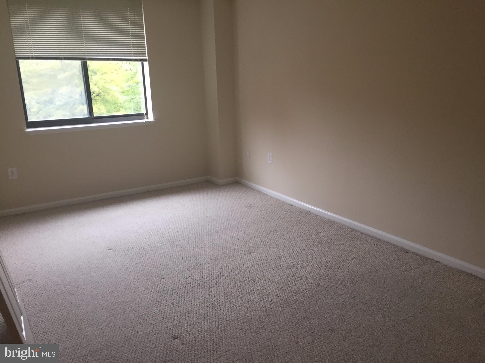 RENAISSANCE - Residential Lease