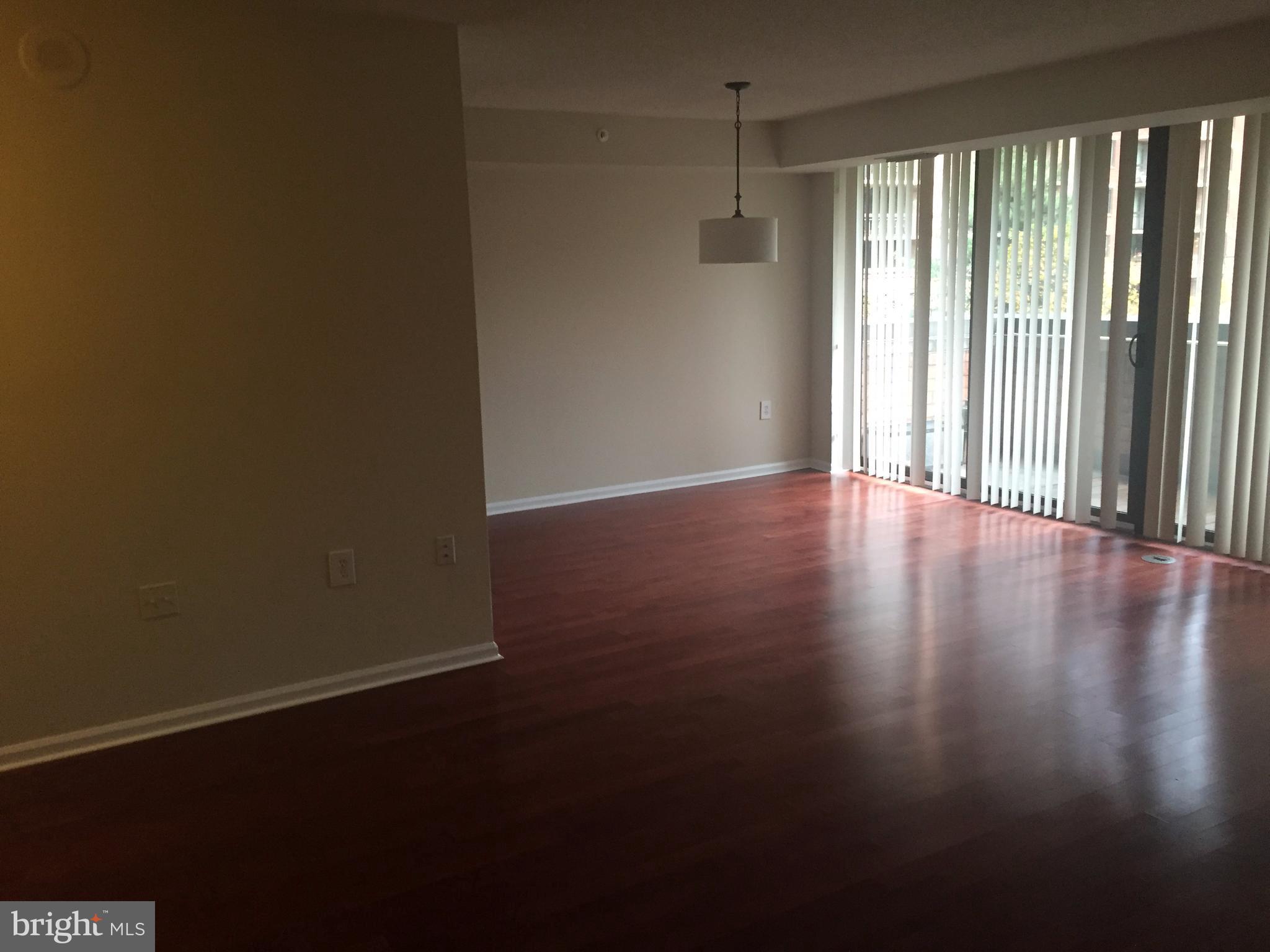 RENAISSANCE - Residential Lease