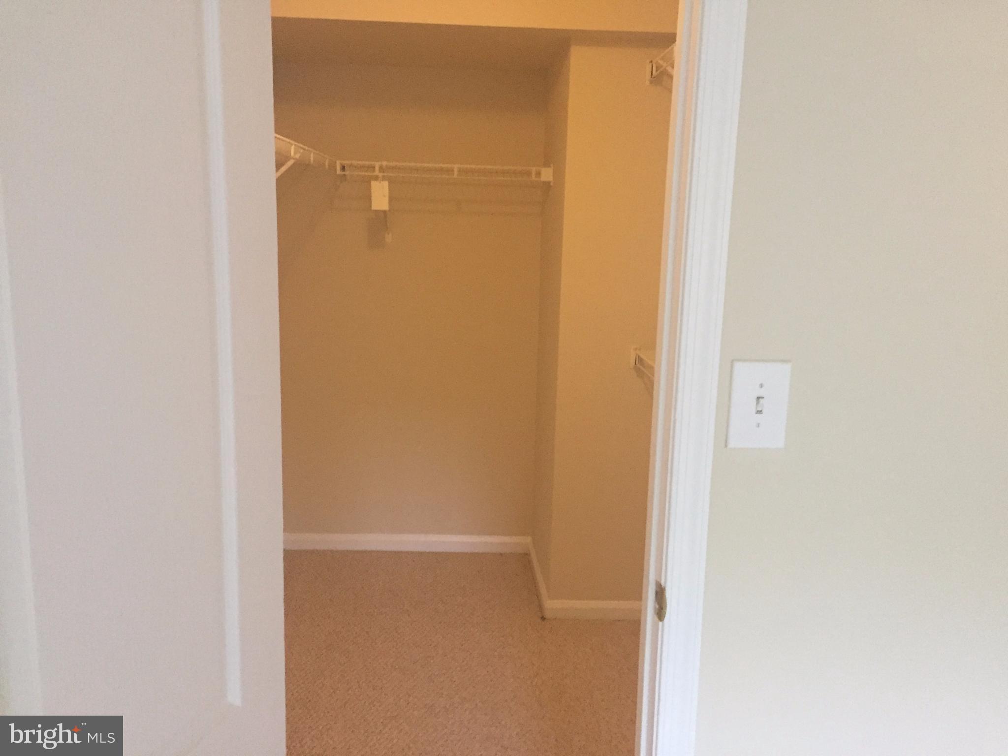 RENAISSANCE - Residential Lease