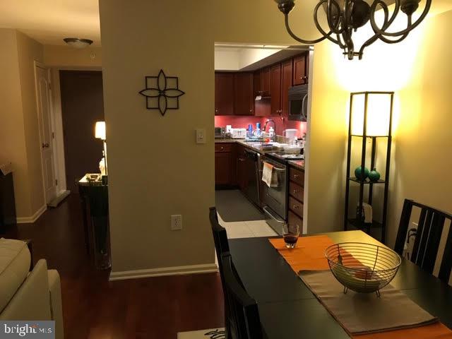 RENAISSANCE - Residential Lease