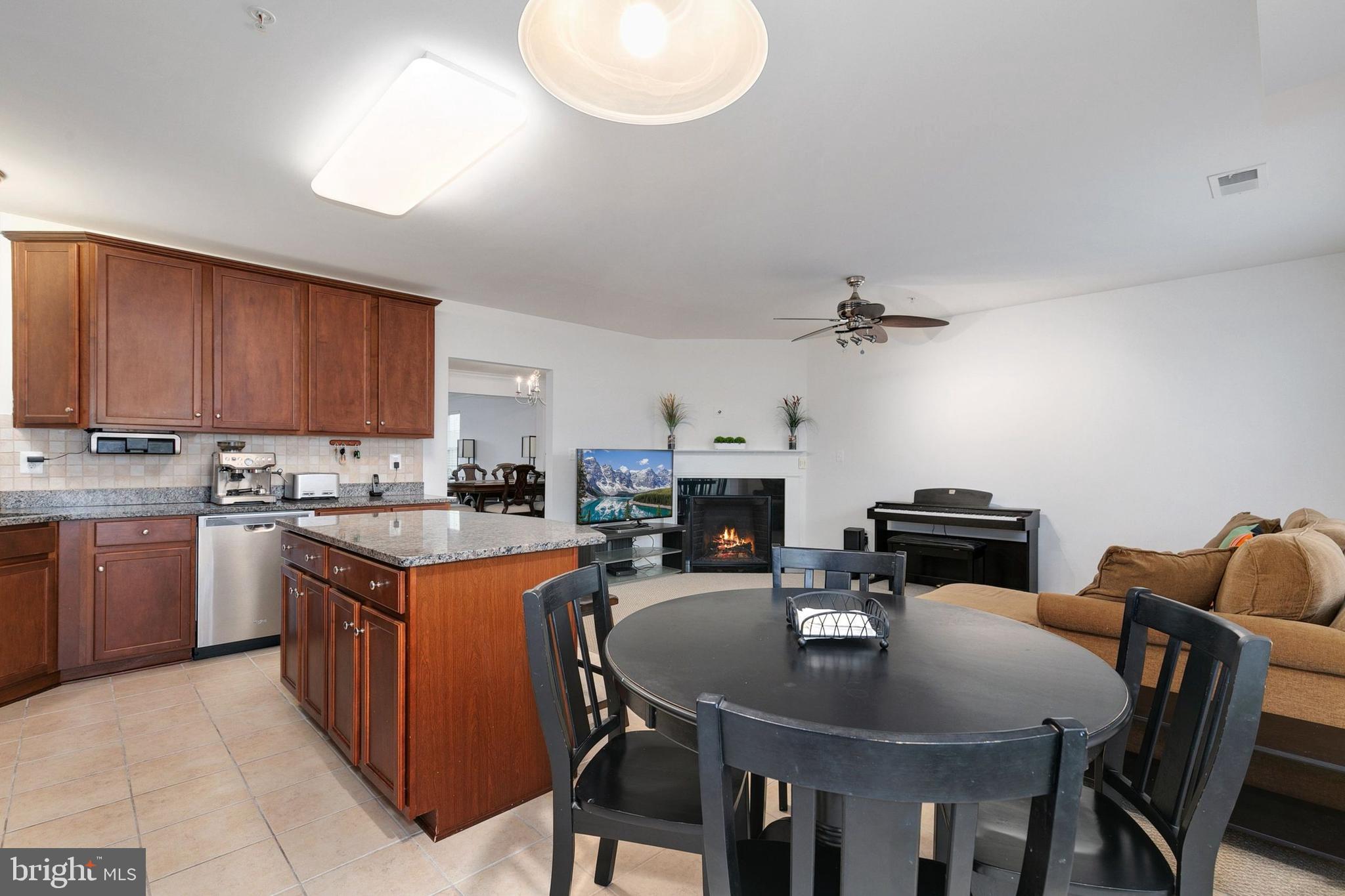 ARORA HILLS - Residential