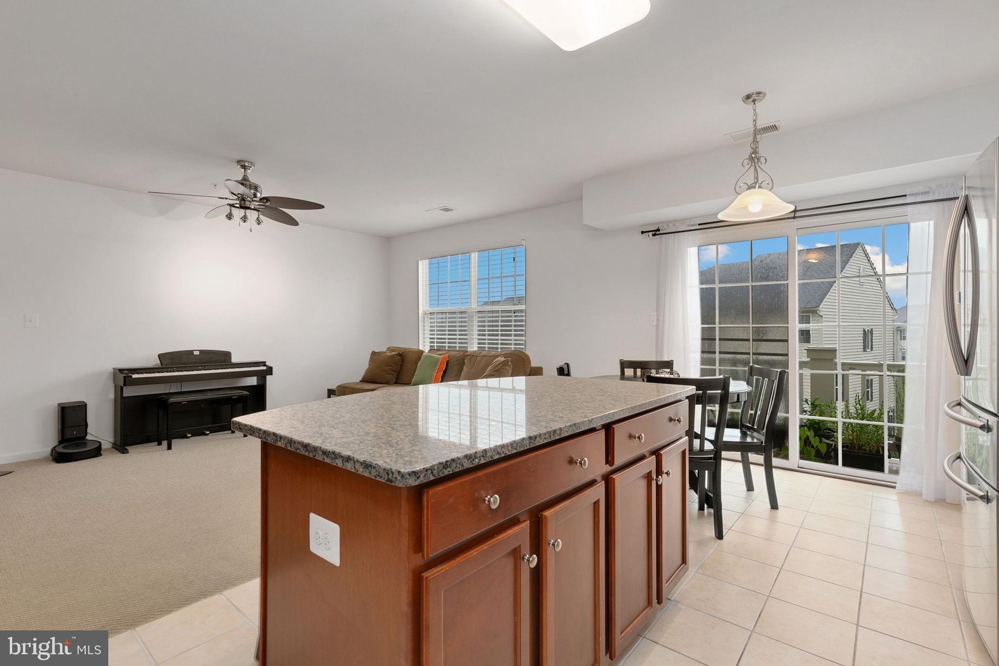 ARORA HILLS - Residential