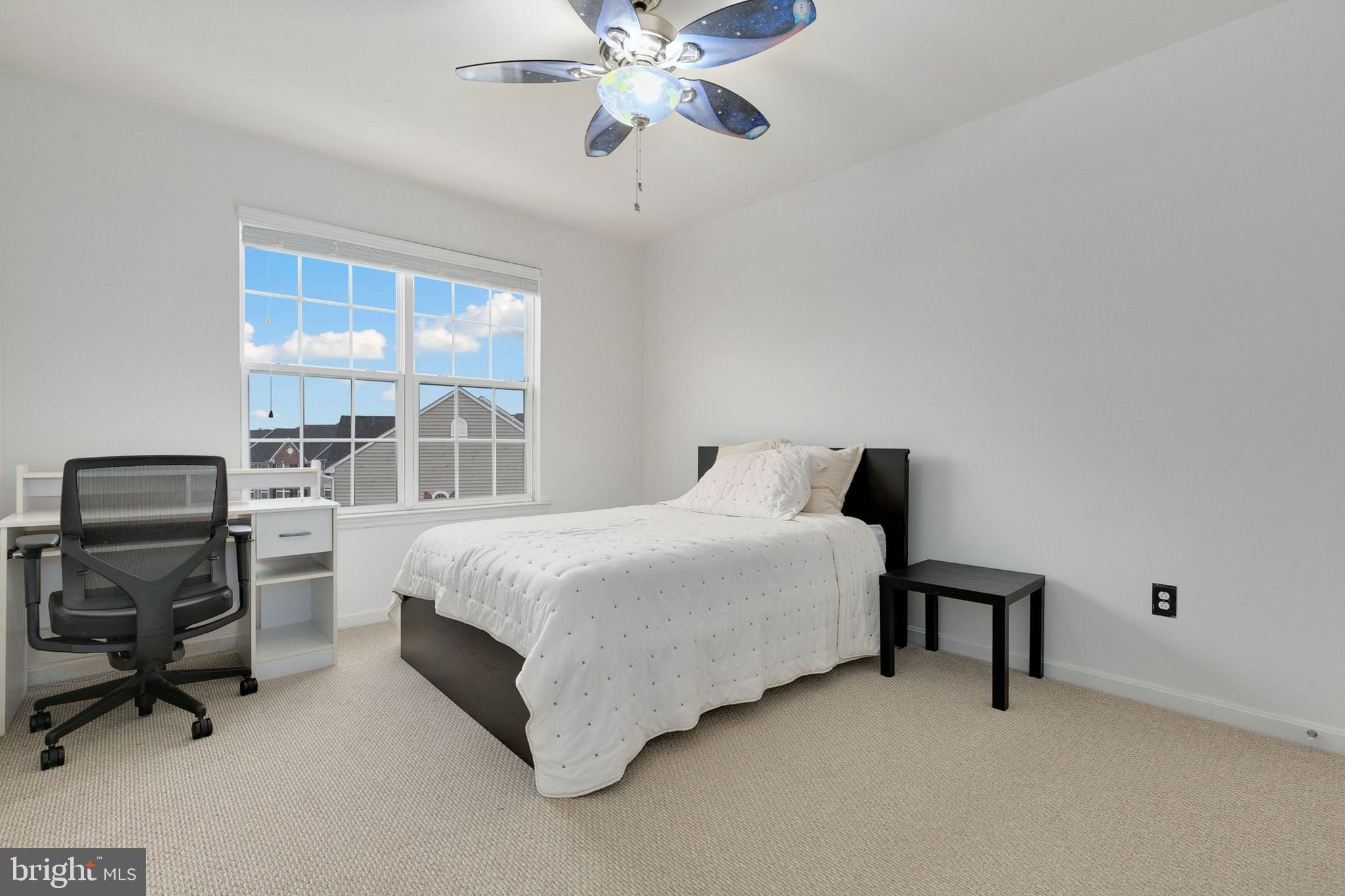 ARORA HILLS - Residential