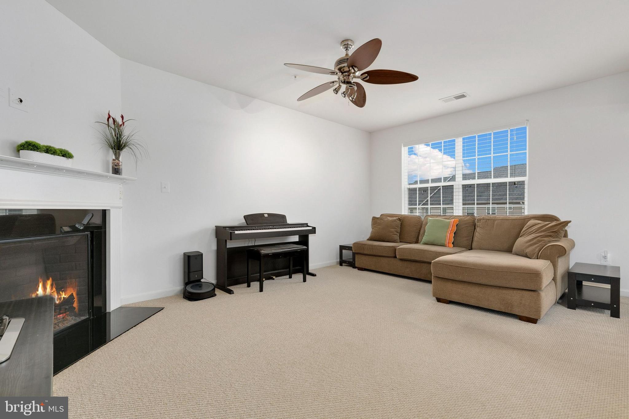 ARORA HILLS - Residential