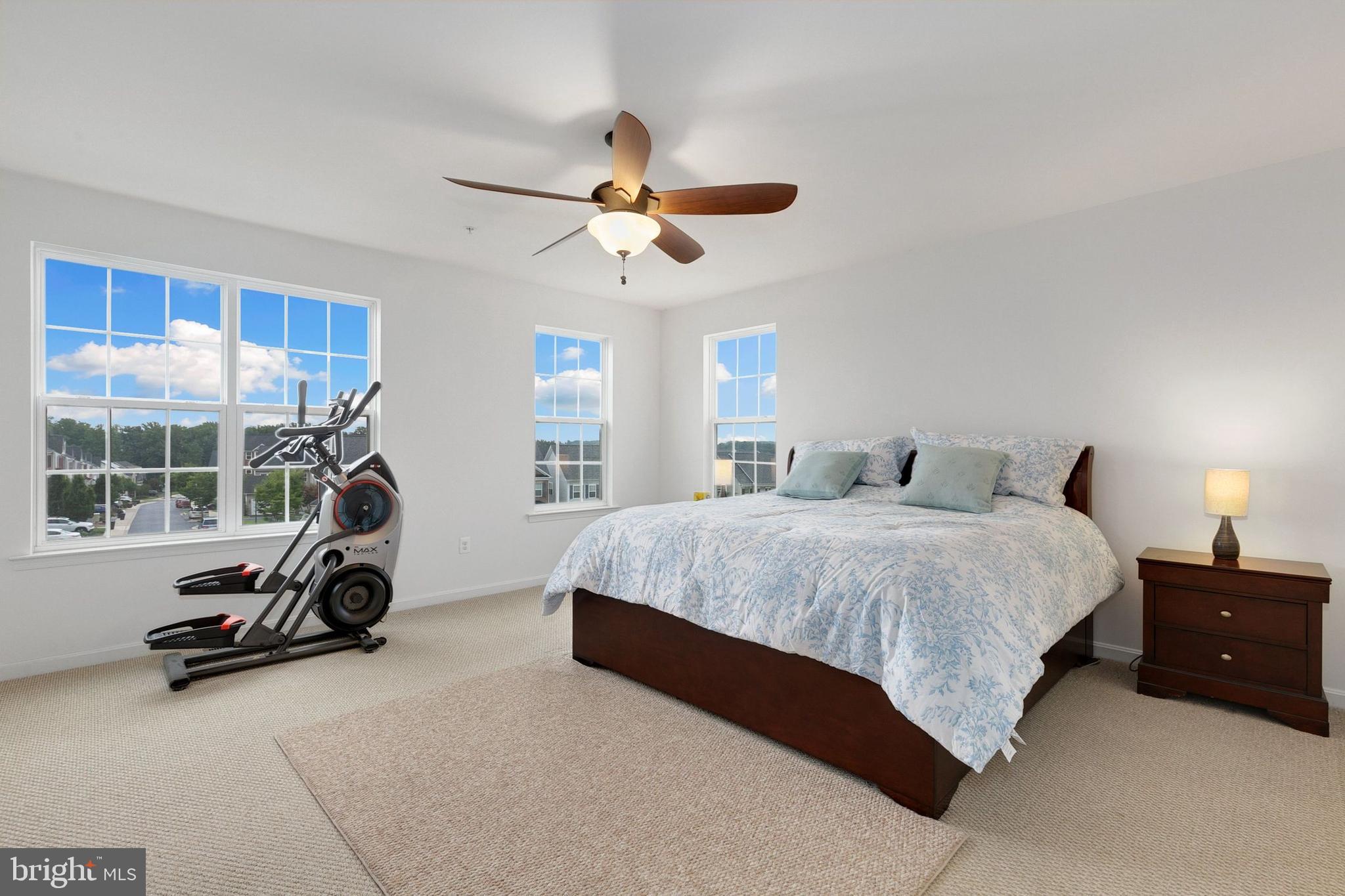 ARORA HILLS - Residential