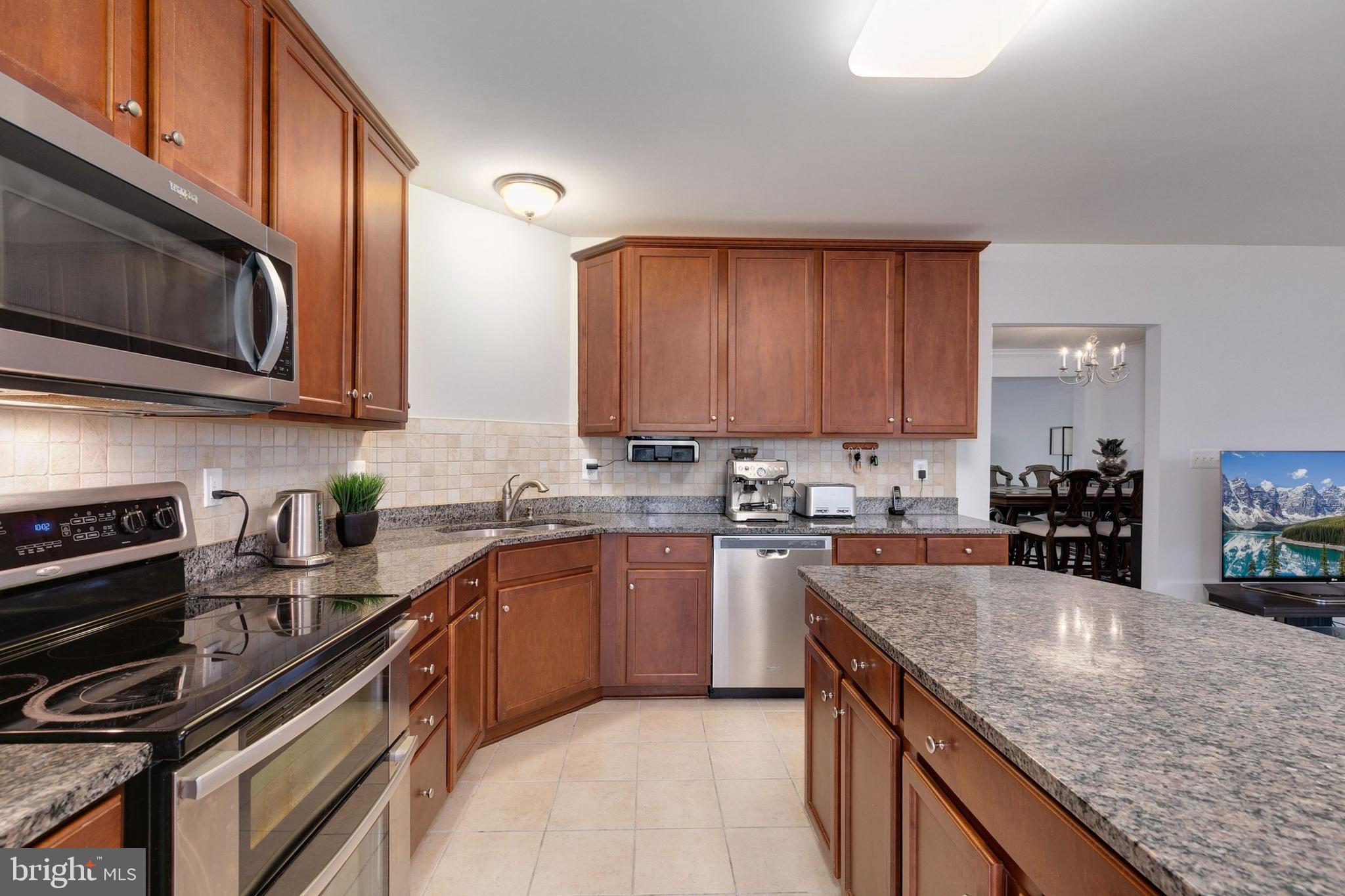 ARORA HILLS - Residential