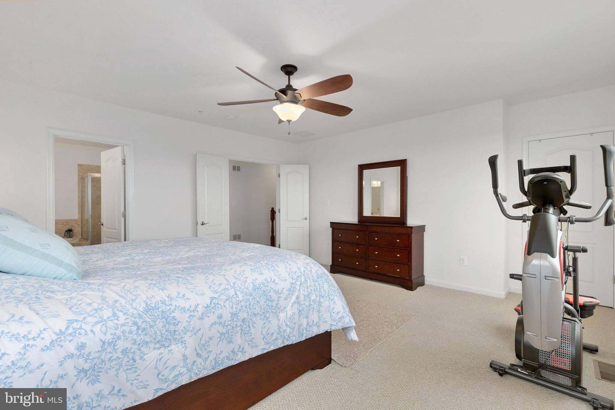 ARORA HILLS - Residential