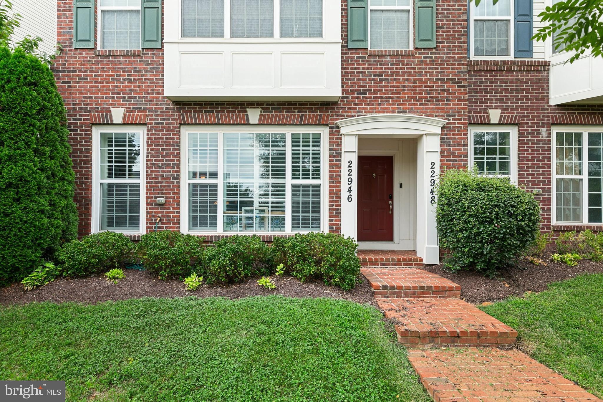 ARORA HILLS - Residential