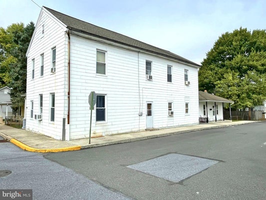 270 W 2ND ST, HUMMELSTOWN, PA 17036 - Image 284379bba559344fbb55bc809030d38b/106908574