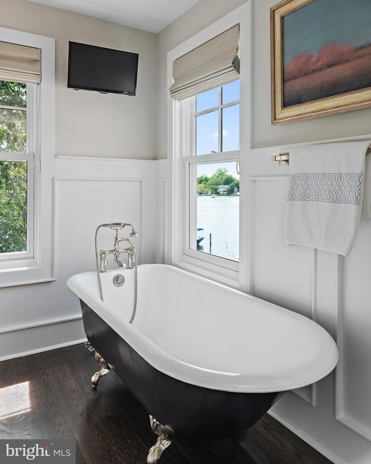 EASTPORT - Residential