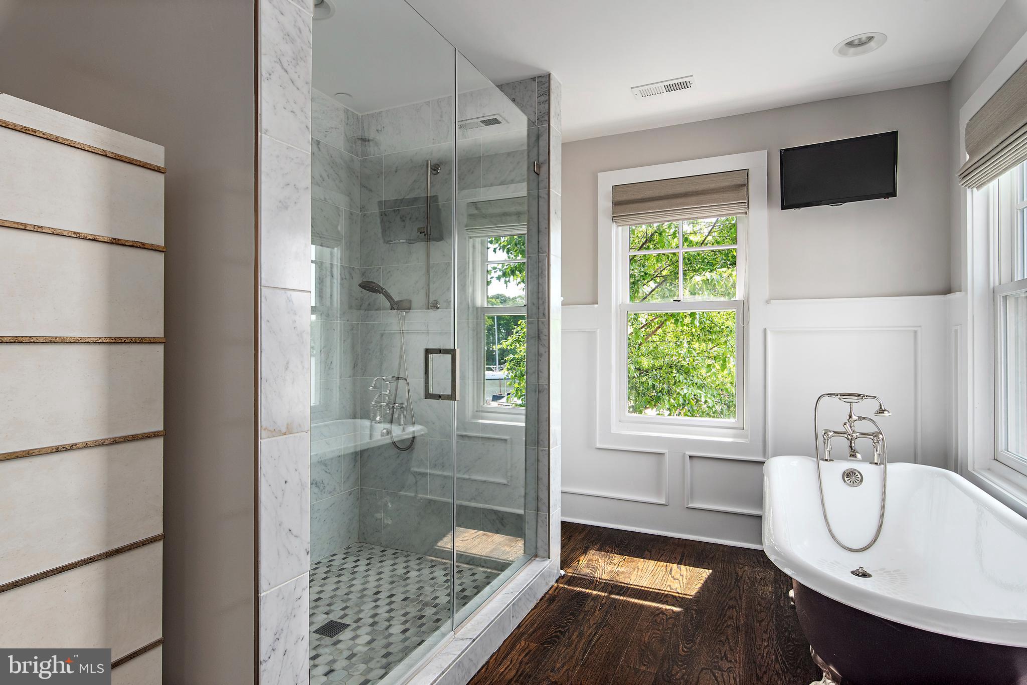 EASTPORT - Residential