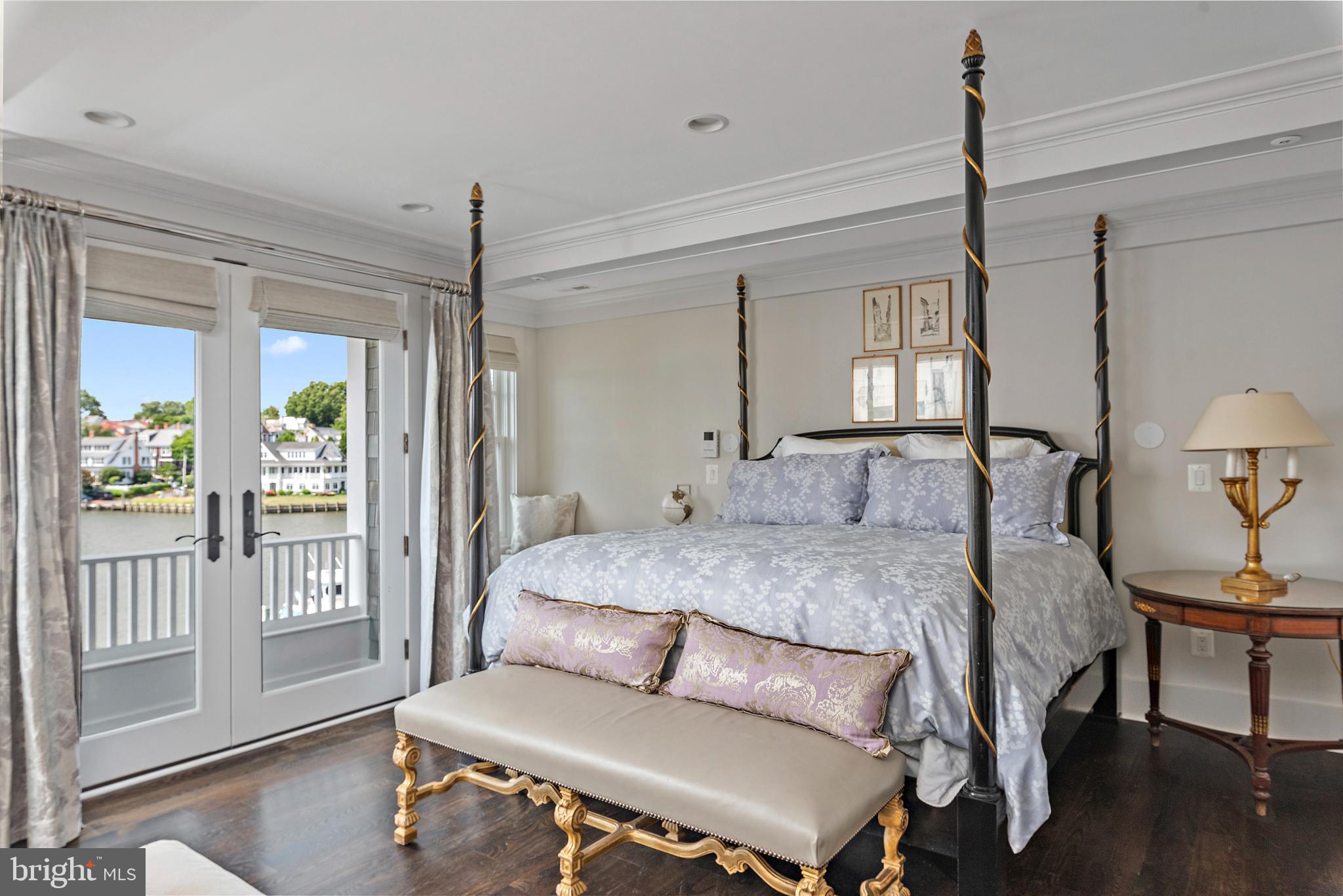 EASTPORT - Residential