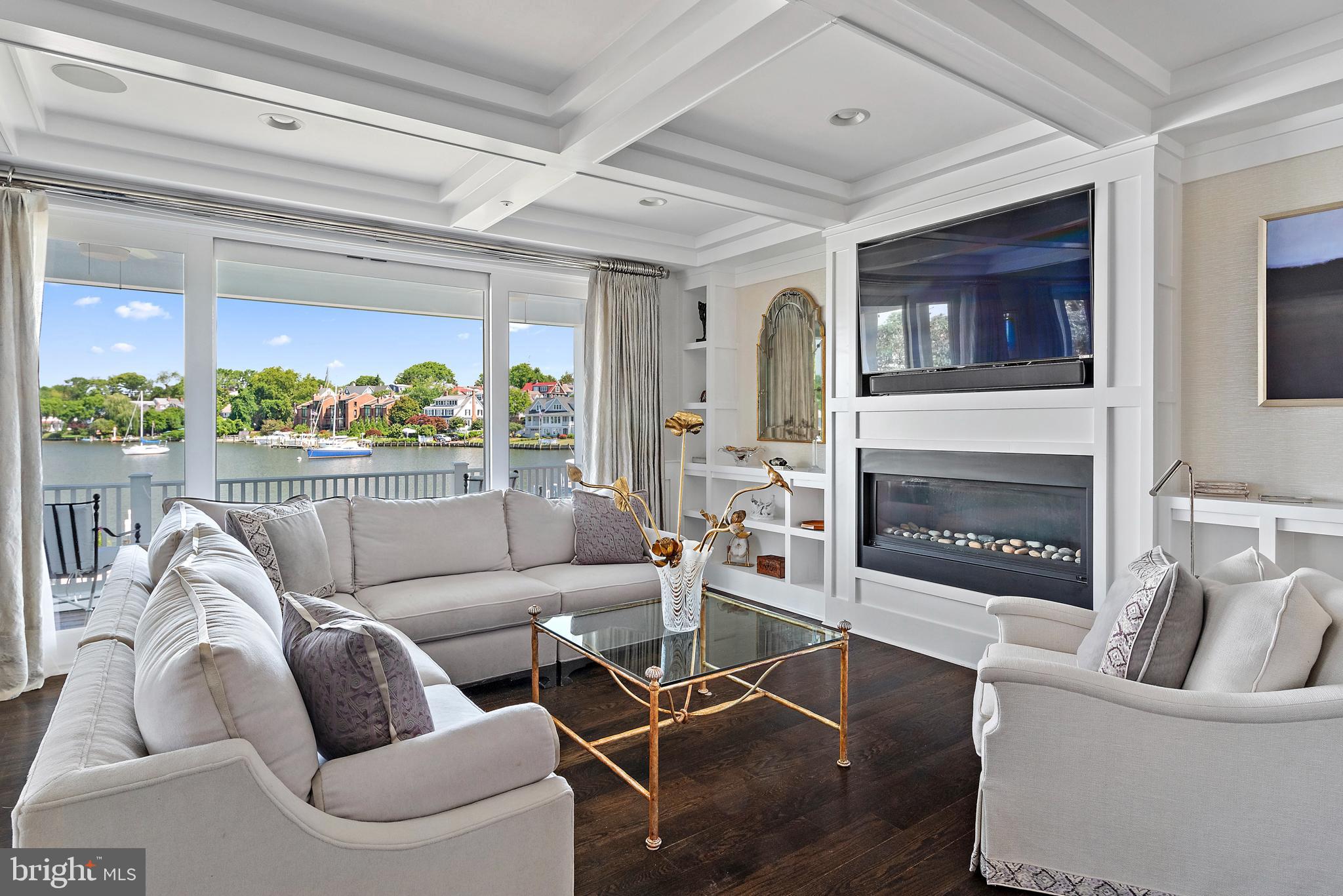 EASTPORT - Residential