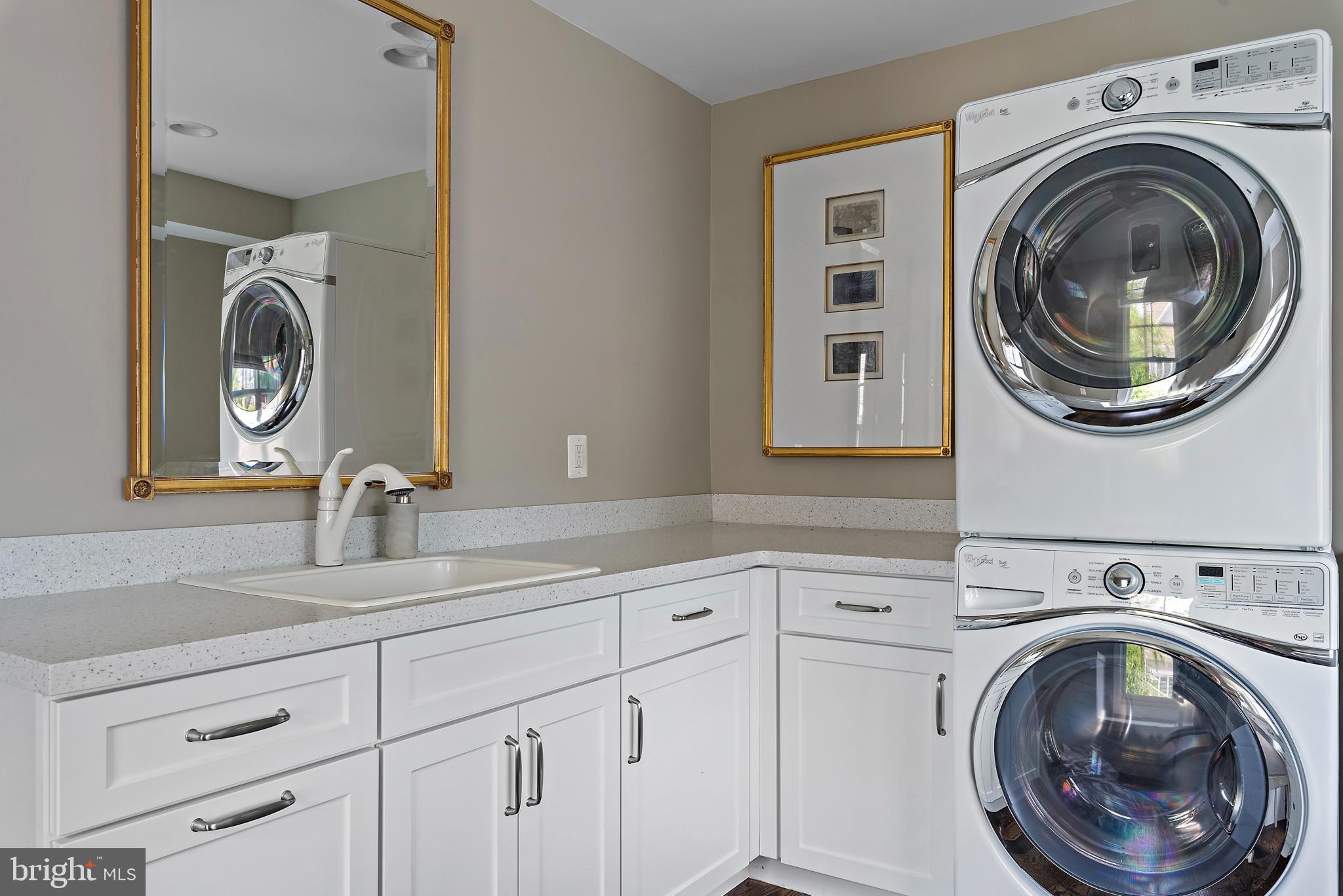 EASTPORT - Residential